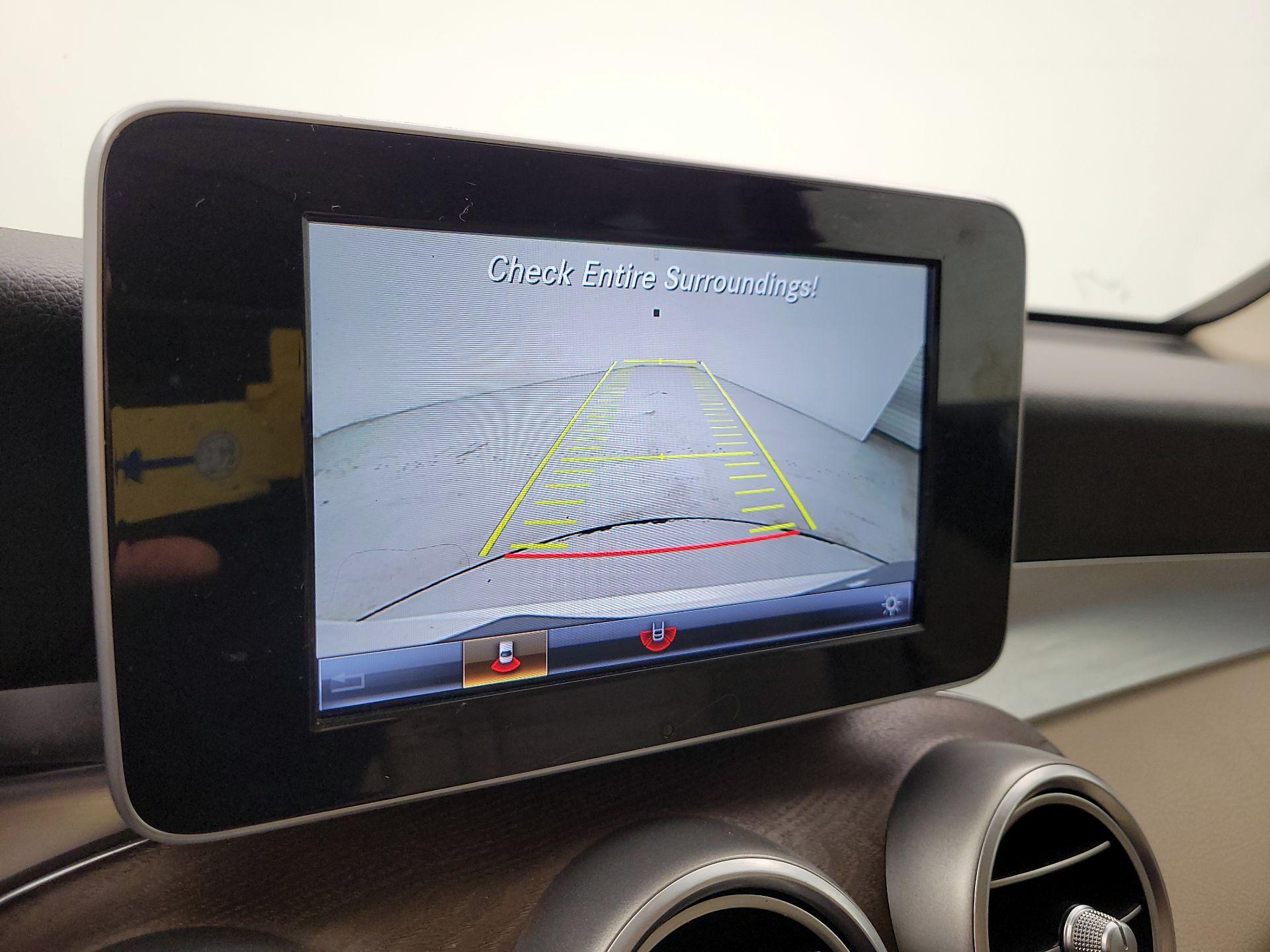 Thumbnail: 2019 Mercedes-Benz GLC - 14