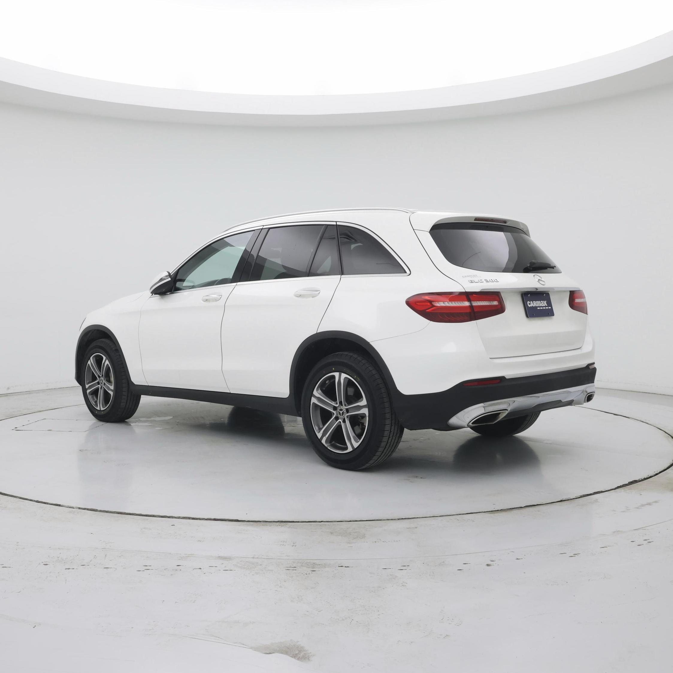 Thumbnail: 2019 Mercedes-Benz GLC - 2