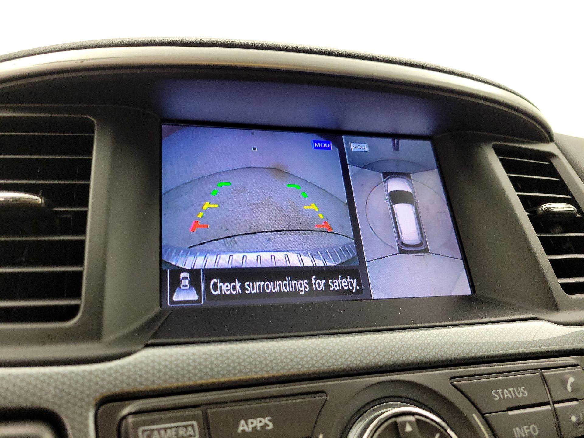 Thumbnail: 2018 Nissan Pathfinder - 15