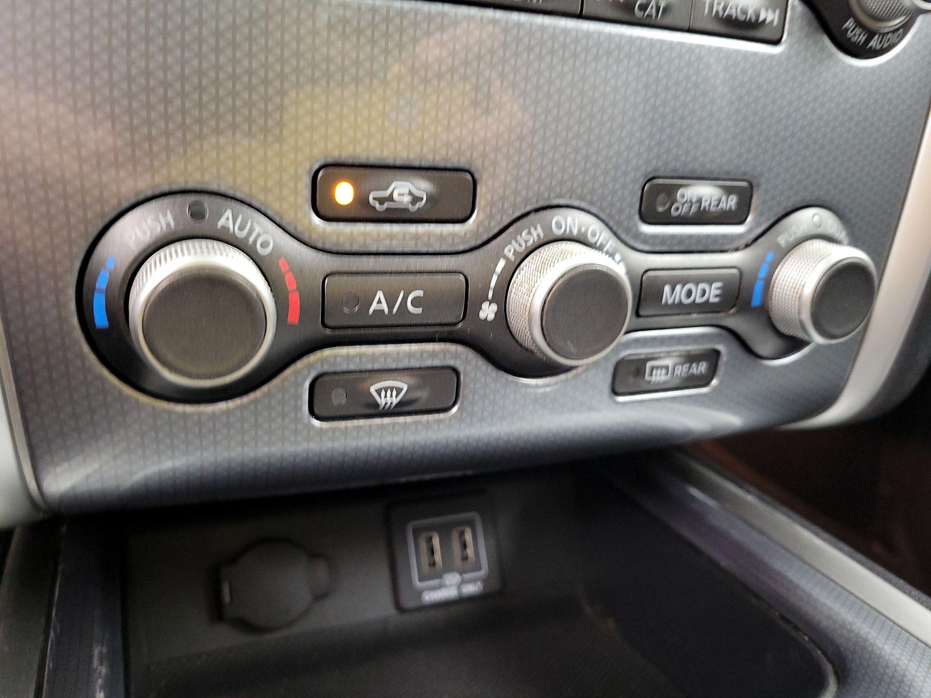 Thumbnail: 2018 Nissan Pathfinder - 17