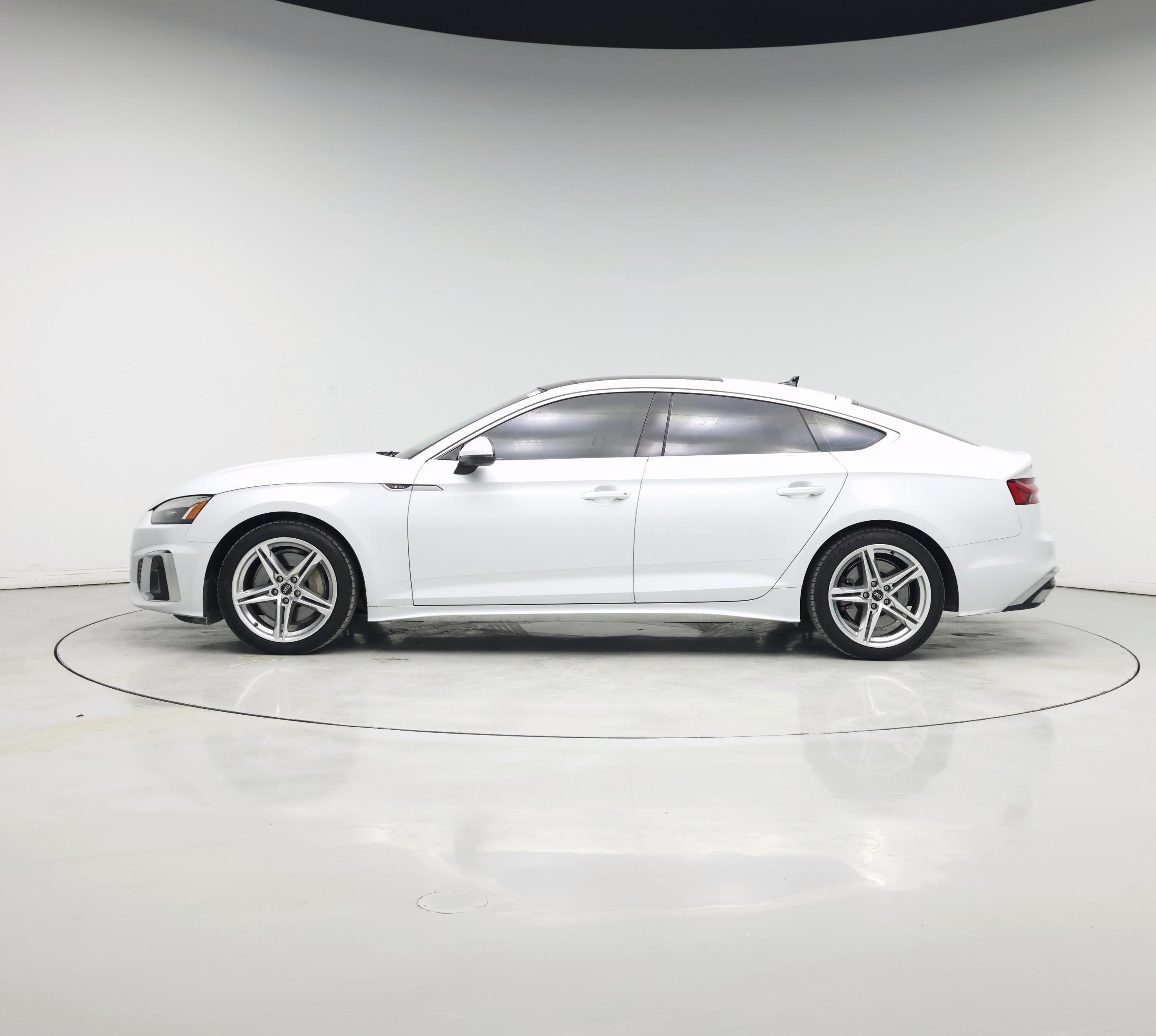 Thumbnail: 2021 Audi A5 - 3