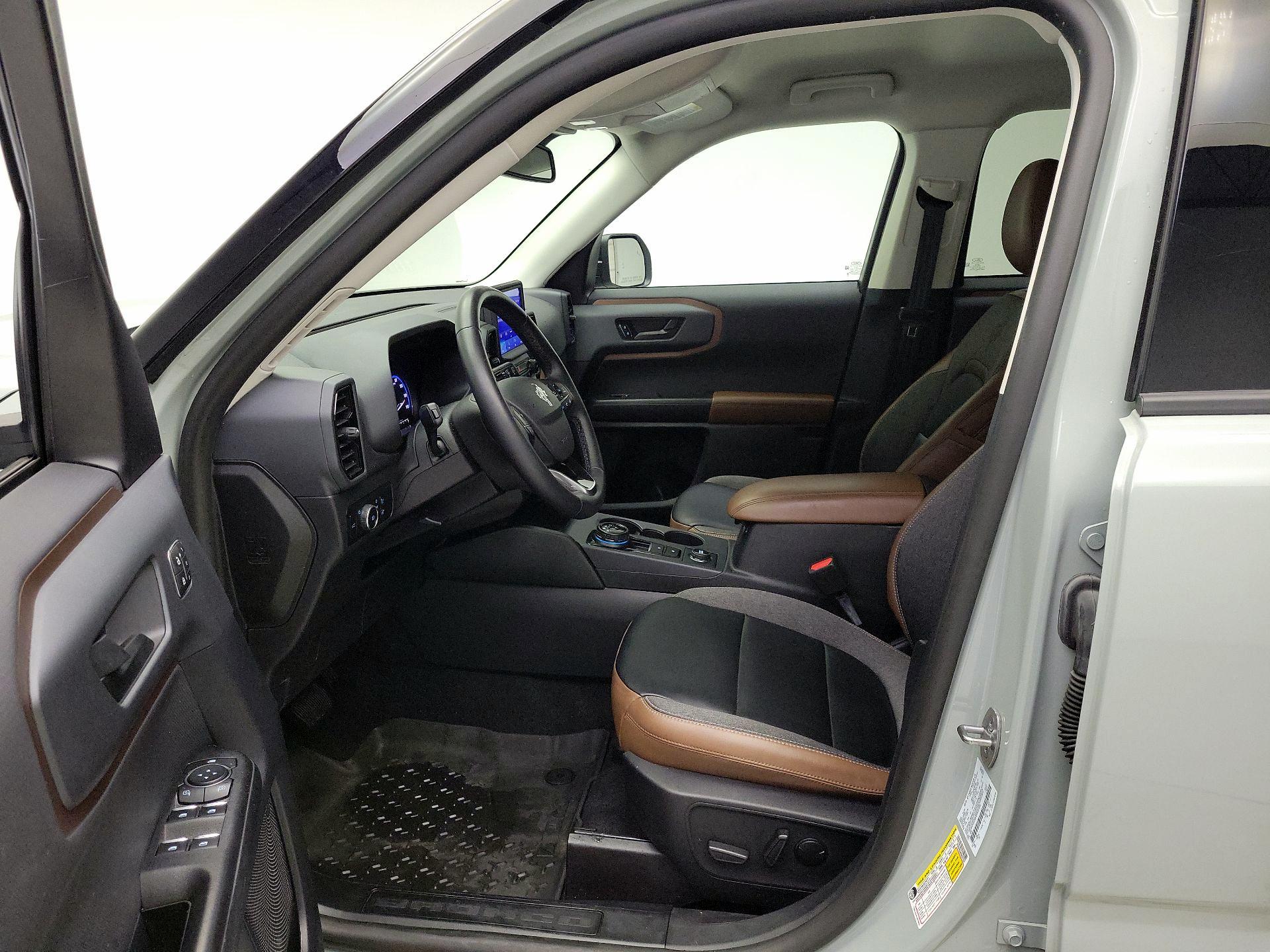 Thumbnail: 2024 Ford Bronco Sport - 11