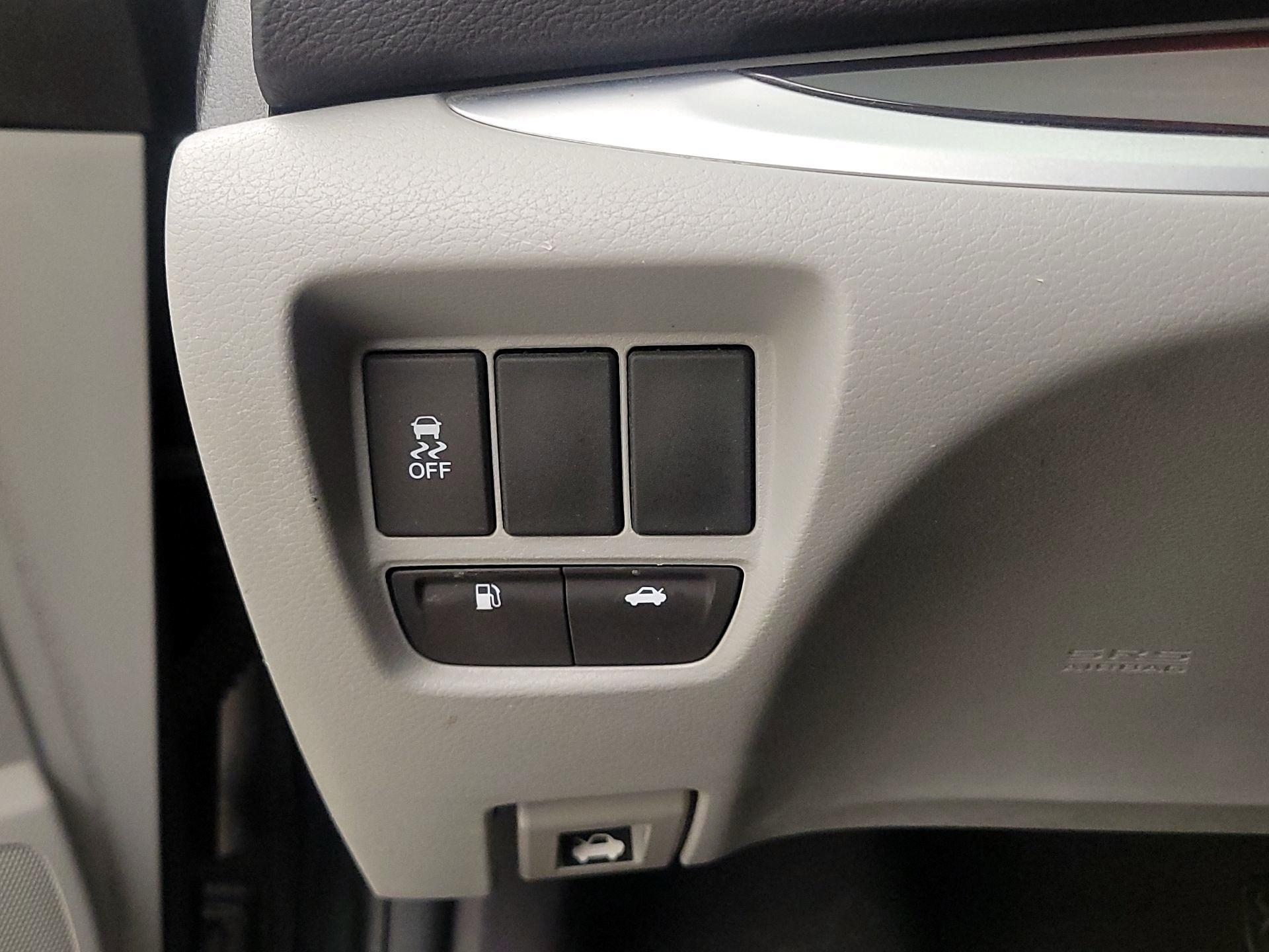 Thumbnail: 2016 Acura TLX - 13