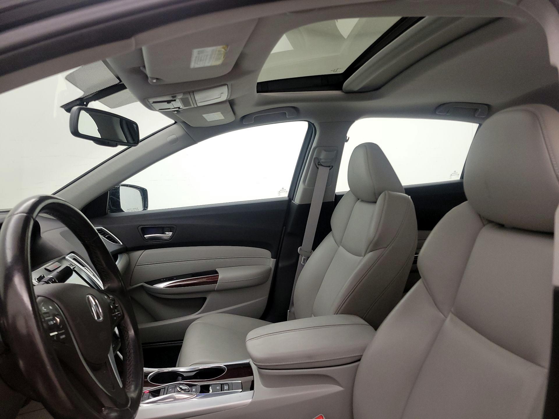 Thumbnail: 2016 Acura TLX - 19