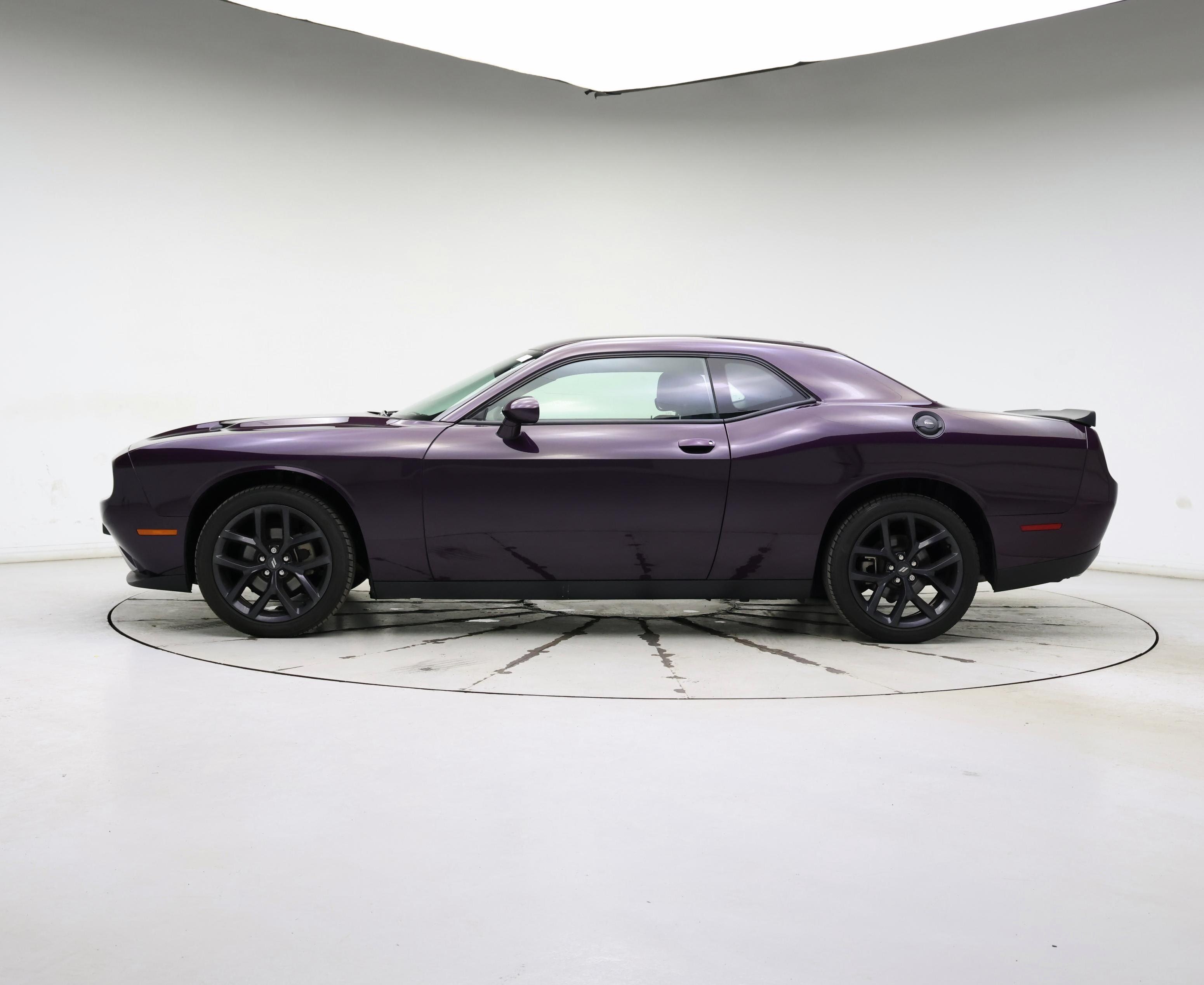 Thumbnail: 2021 Dodge Challenger - 3