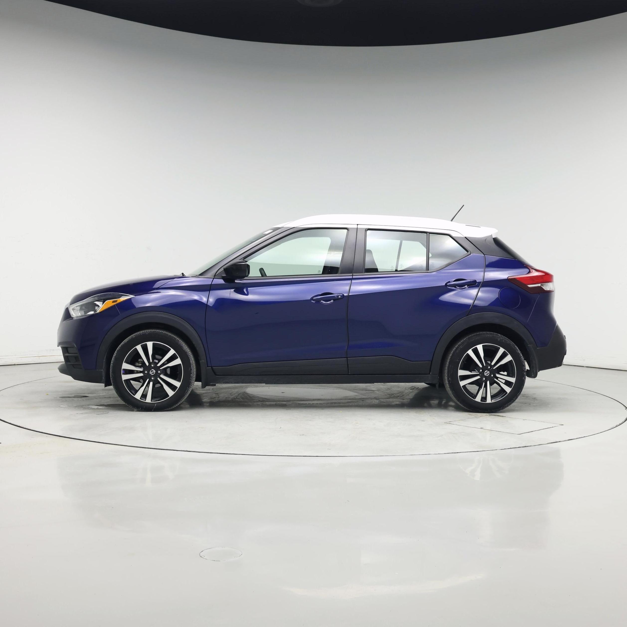 Thumbnail: 2020 Nissan Kicks - 3