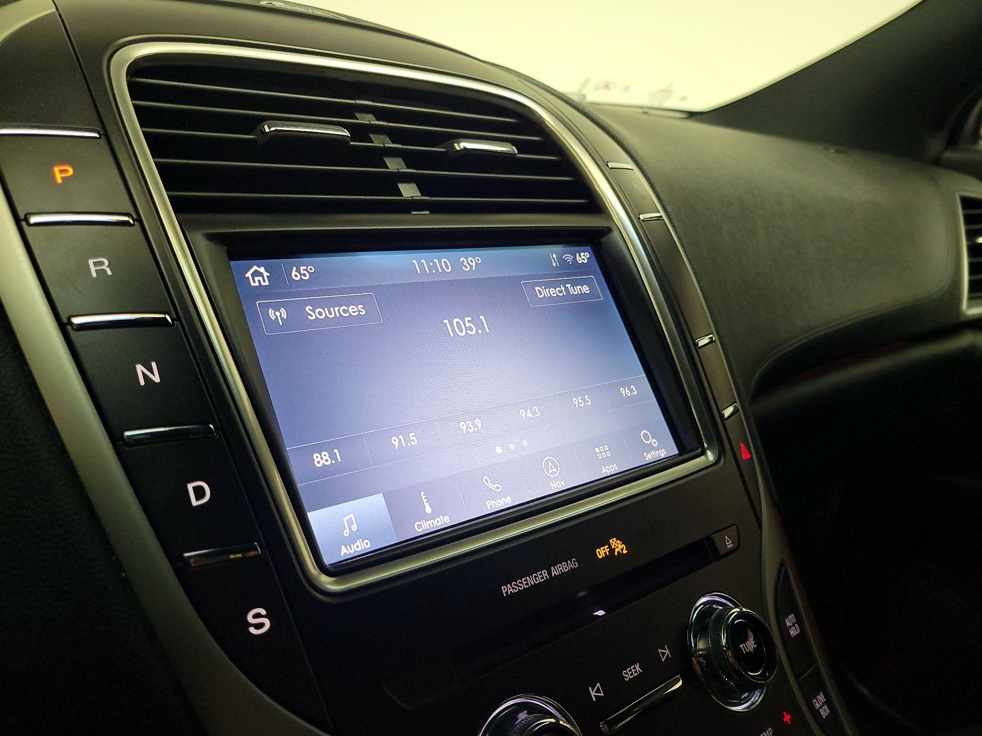 Thumbnail: 2020 Lincoln Nautilus - 16