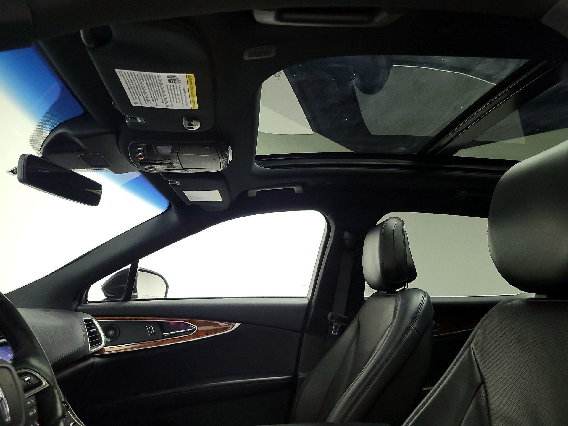 Thumbnail: 2020 Lincoln Nautilus - 20