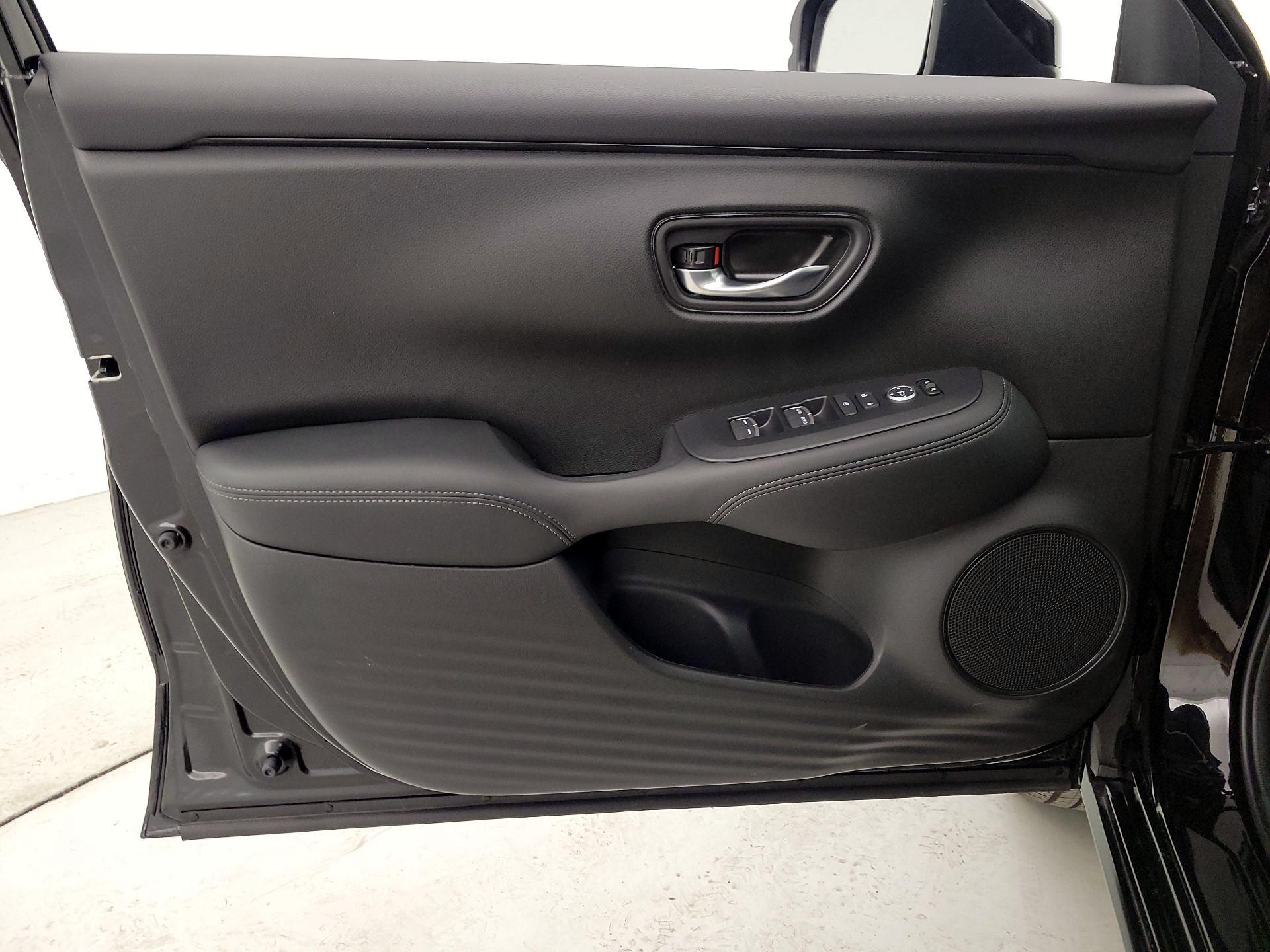 Thumbnail: 2026 Honda HR-V - 12