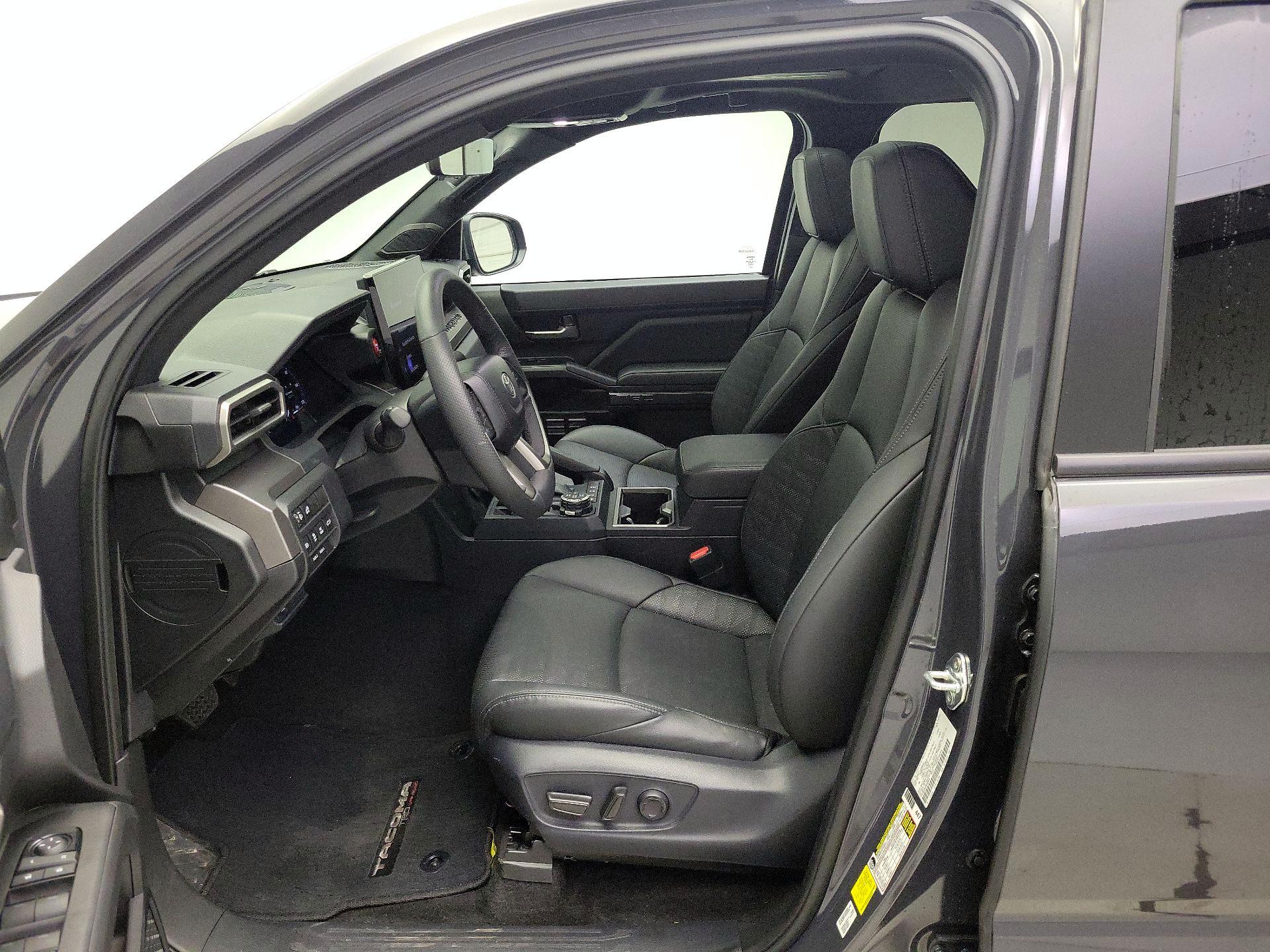 Thumbnail: 2024 Toyota Tacoma - 11