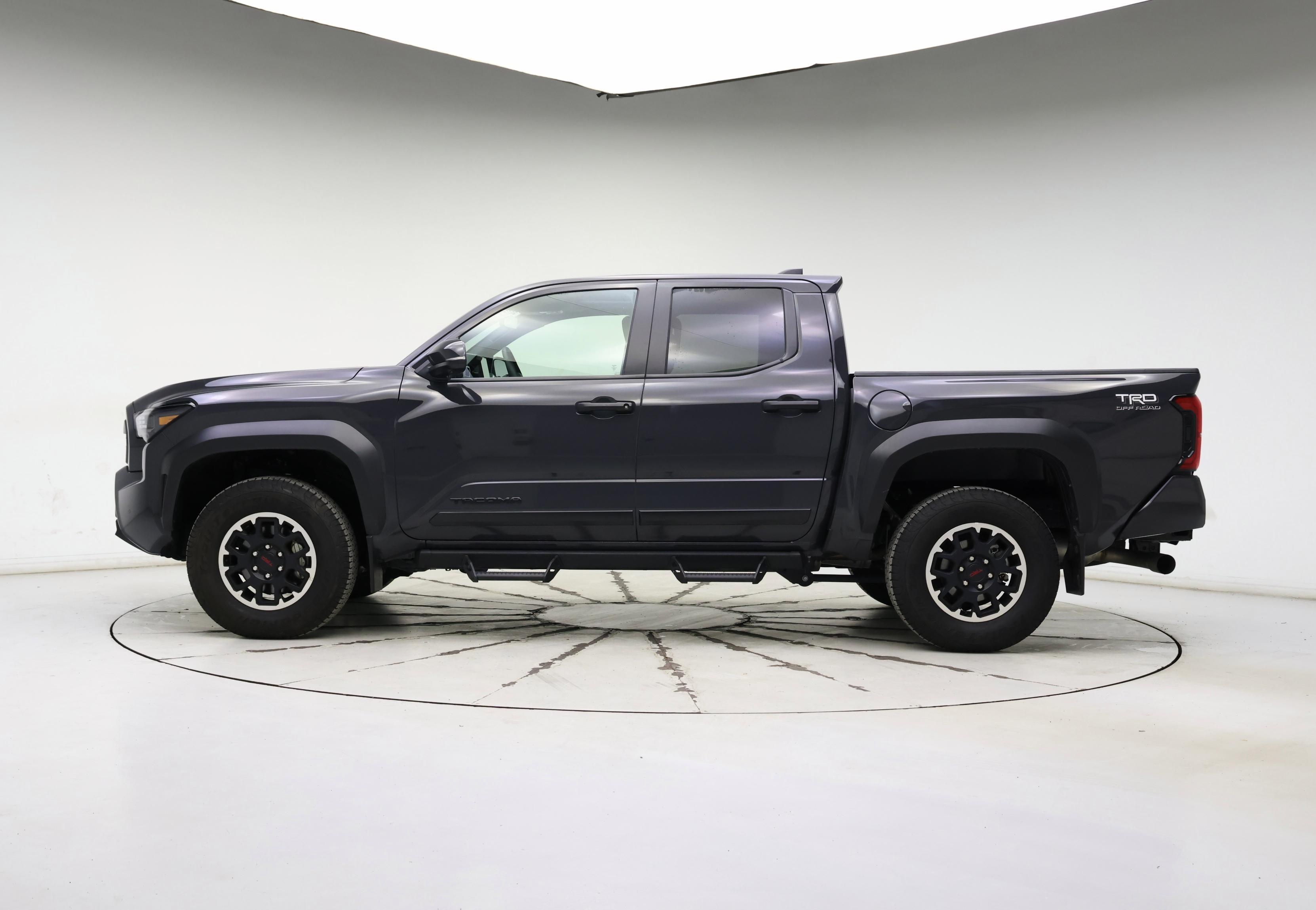 Thumbnail: 2024 Toyota Tacoma - 3