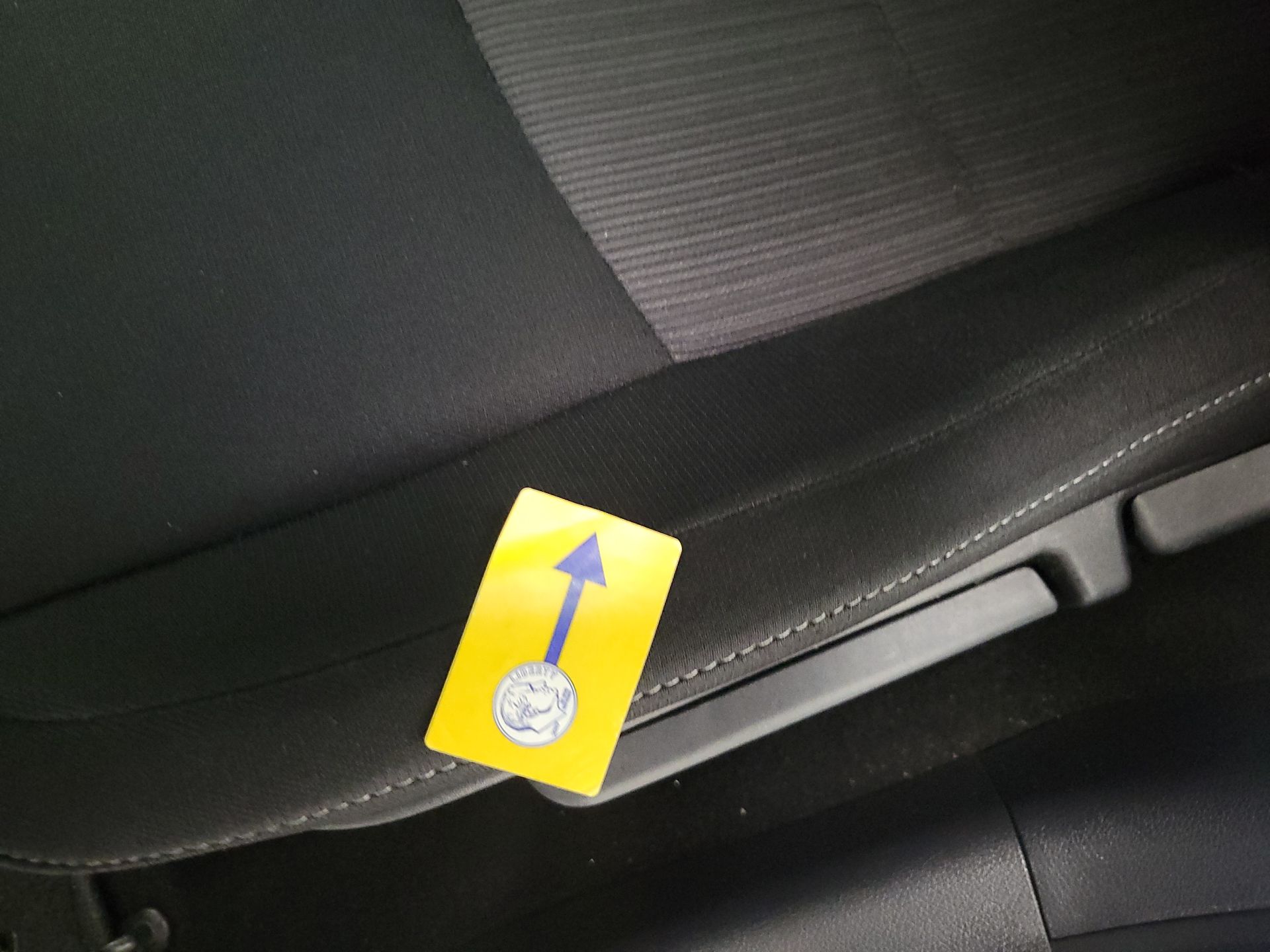 Thumbnail: 2023 Nissan Sentra - 19