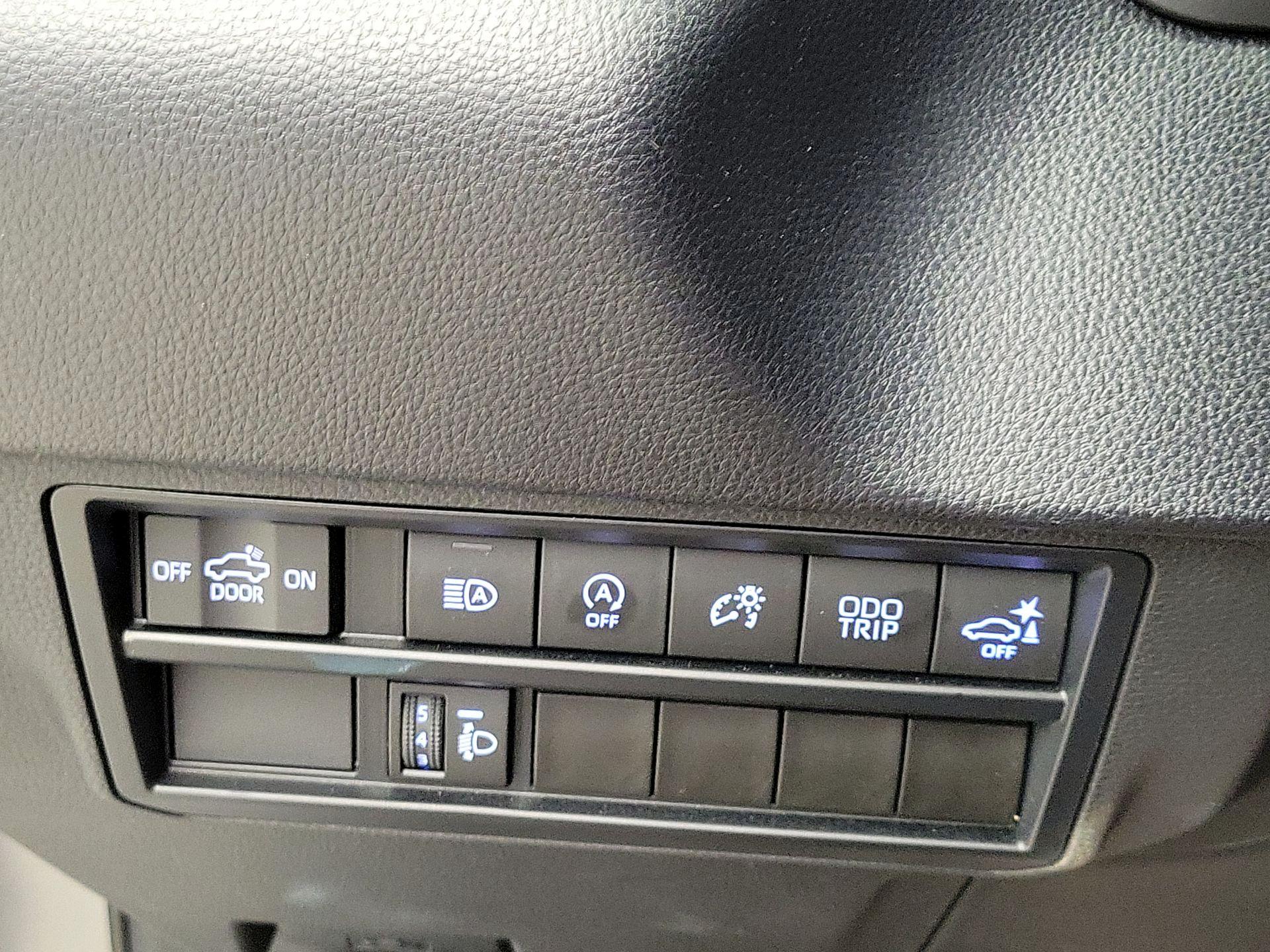 Thumbnail: 2024 Toyota Tundra - 13