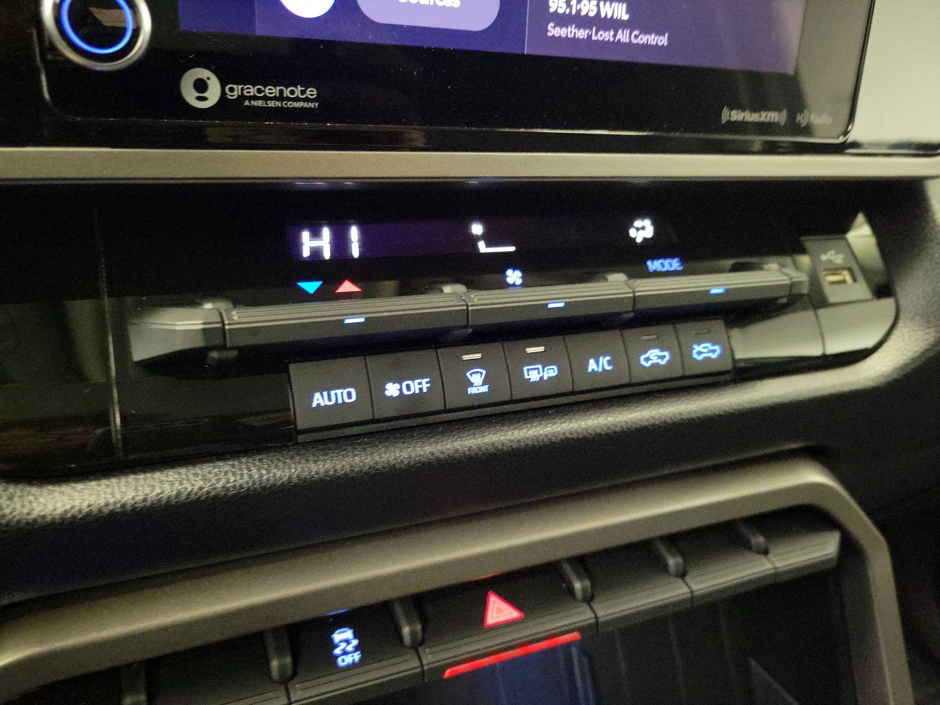 Thumbnail: 2024 Toyota Tundra - 16