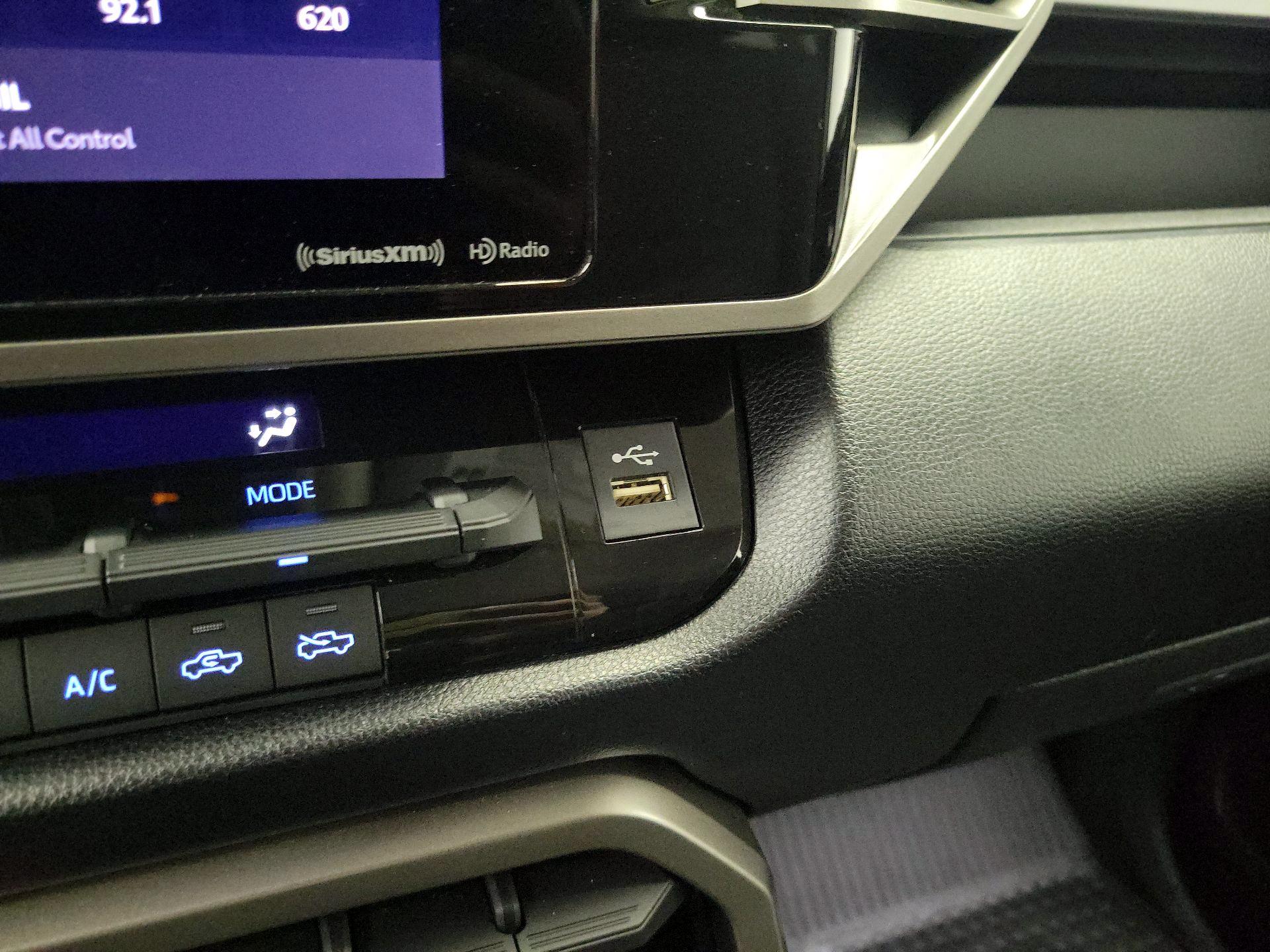 Thumbnail: 2024 Toyota Tundra - 18