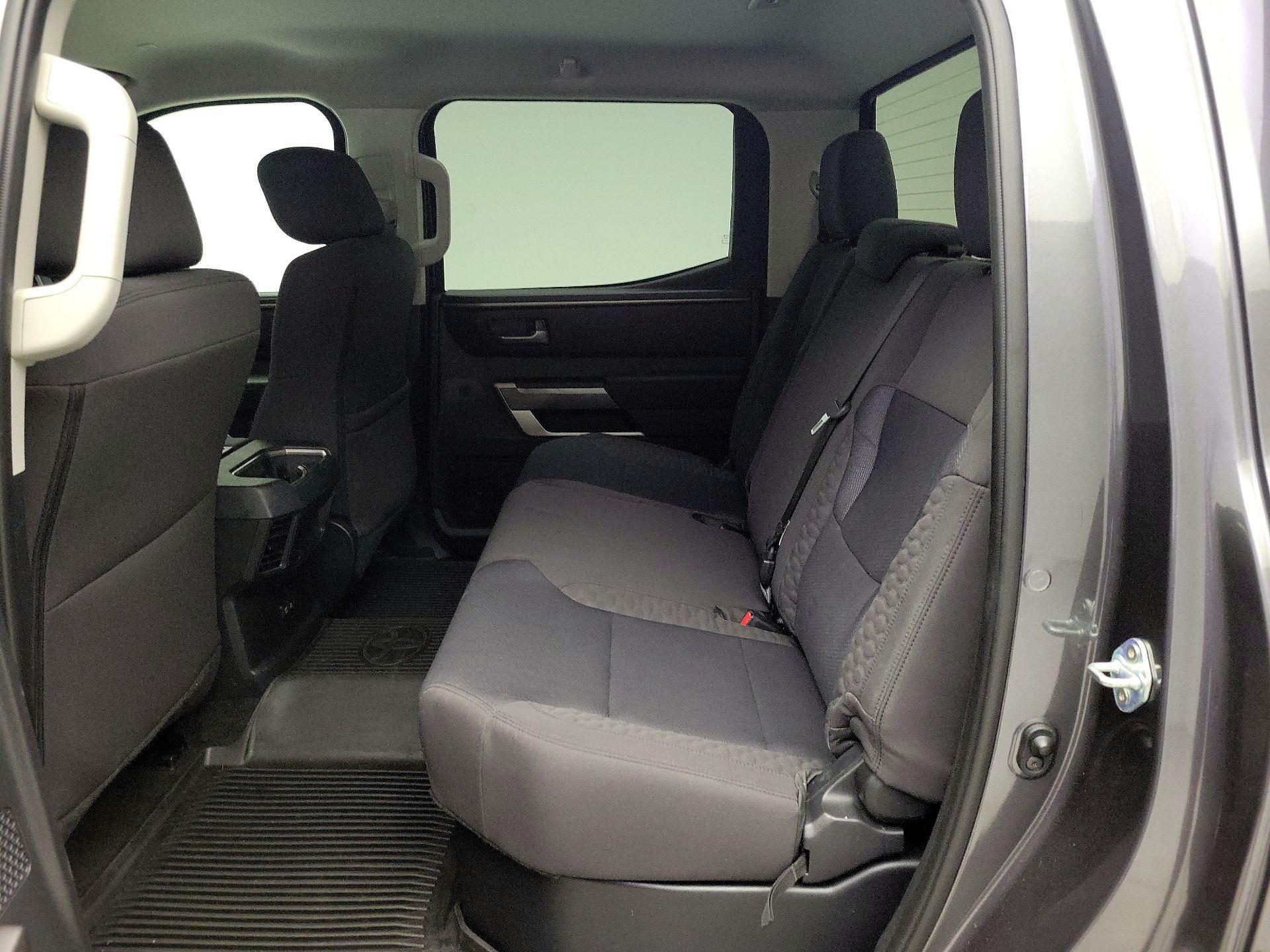 Thumbnail: 2024 Toyota Tundra - 19