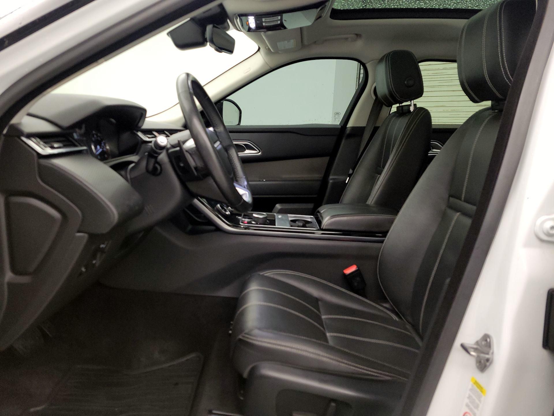 Thumbnail: 2019 Land Rover Range Rover Velar - 11