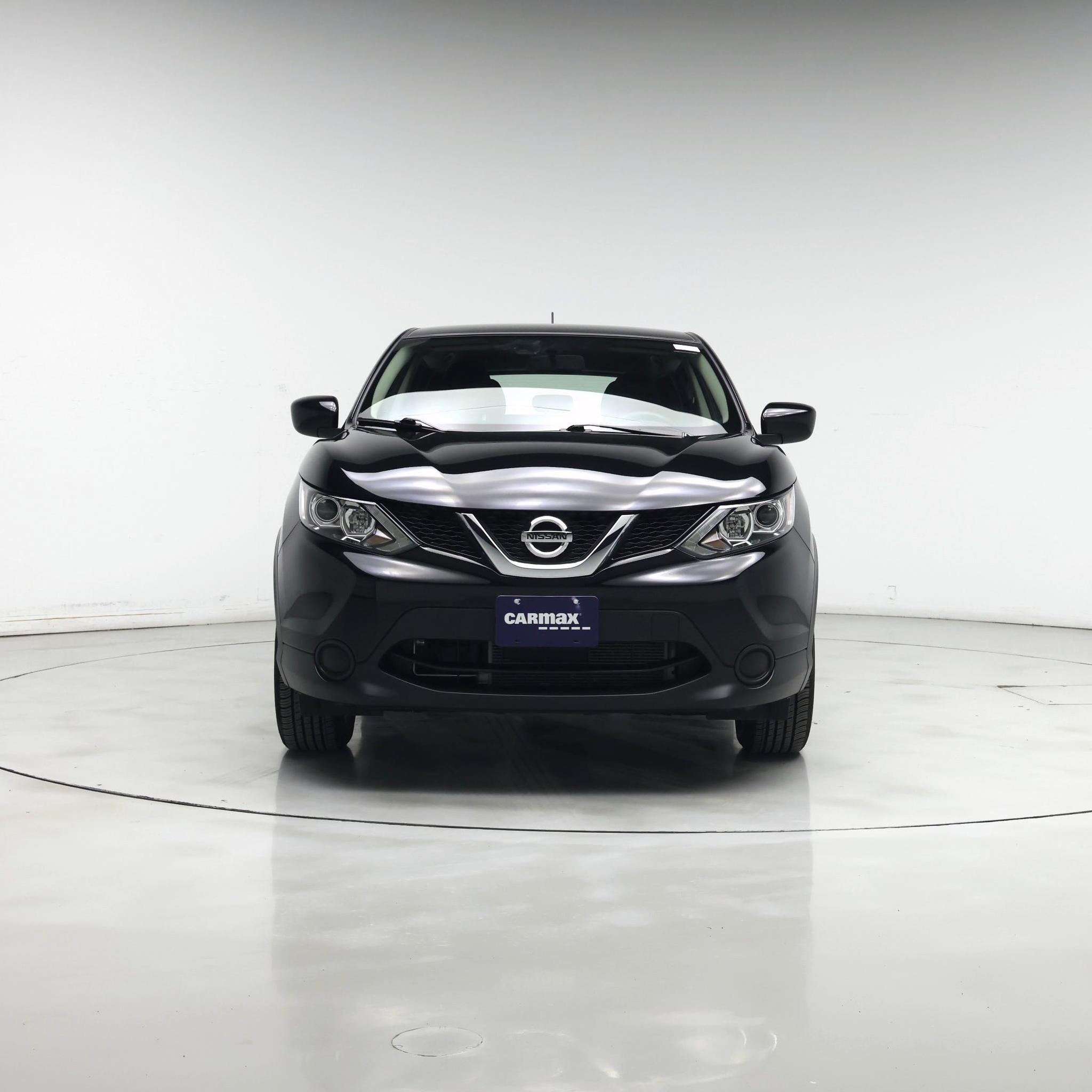 Thumbnail: 2017 Nissan Rogue Sport - 5