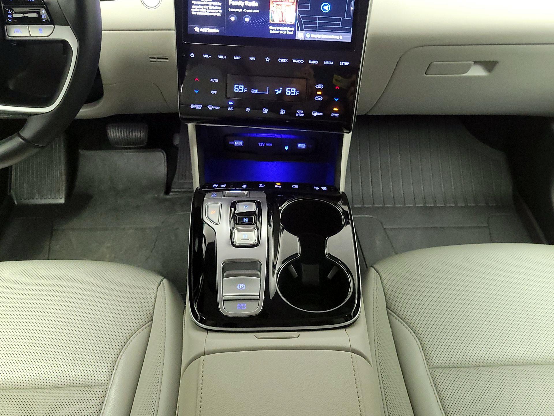 Thumbnail: 2024 Hyundai Tucson - 18