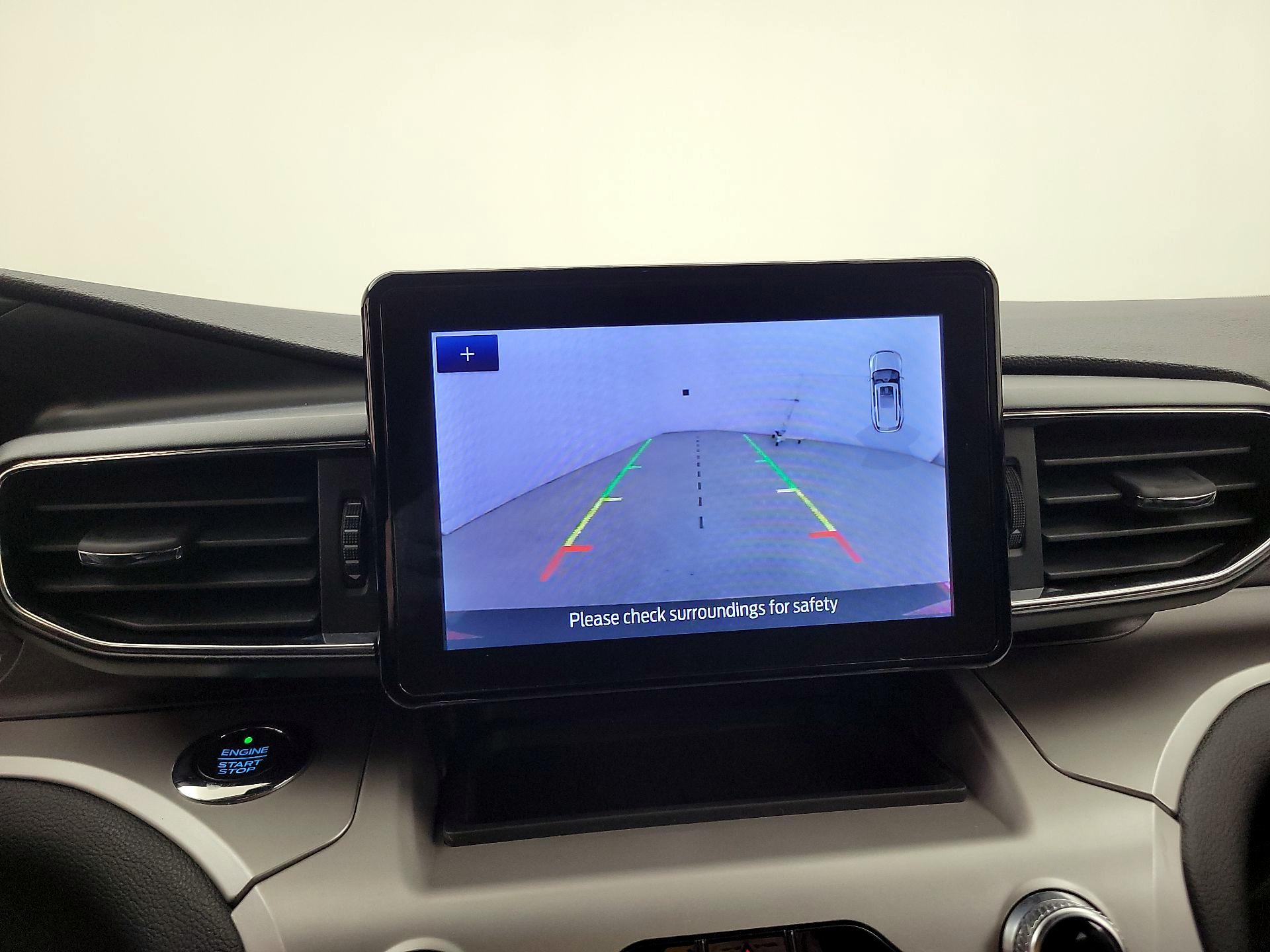 Thumbnail: 2020 Ford Explorer - 14