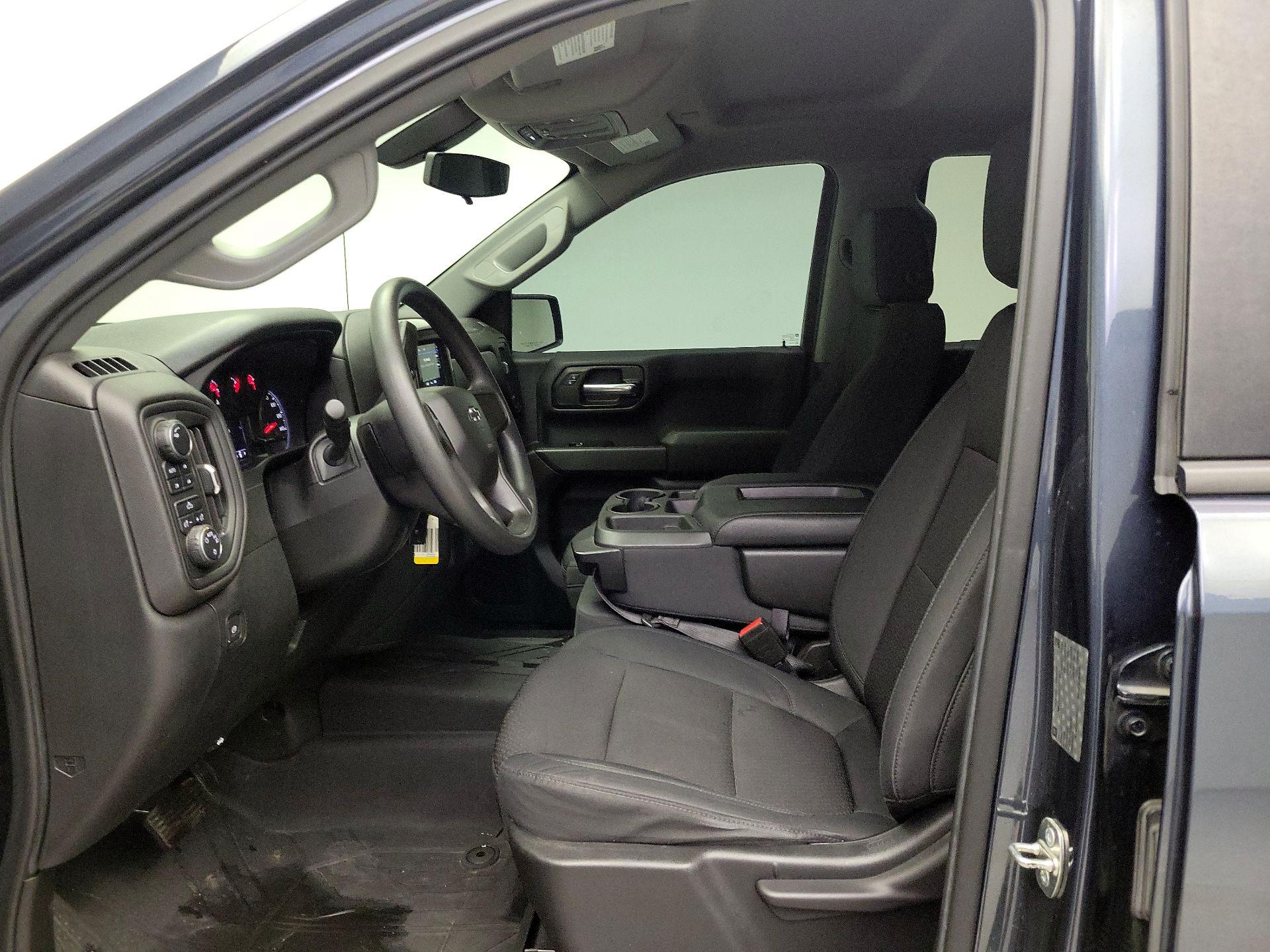 Thumbnail: 2019 Chevrolet Silverado 1500 - 11