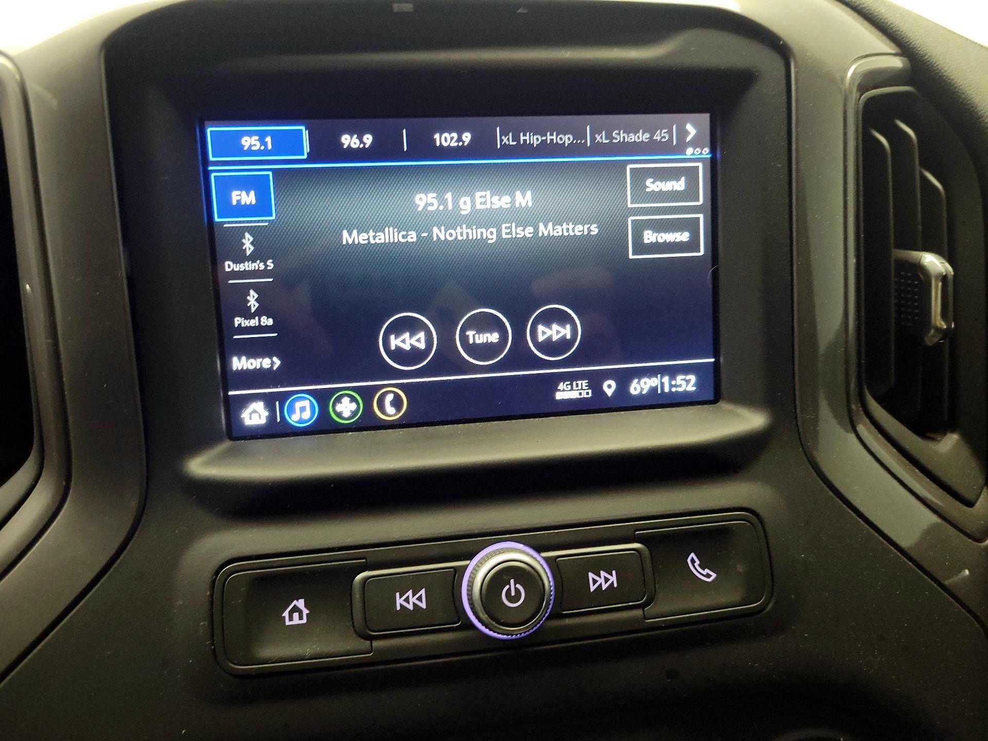 Thumbnail: 2019 Chevrolet Silverado 1500 - 15