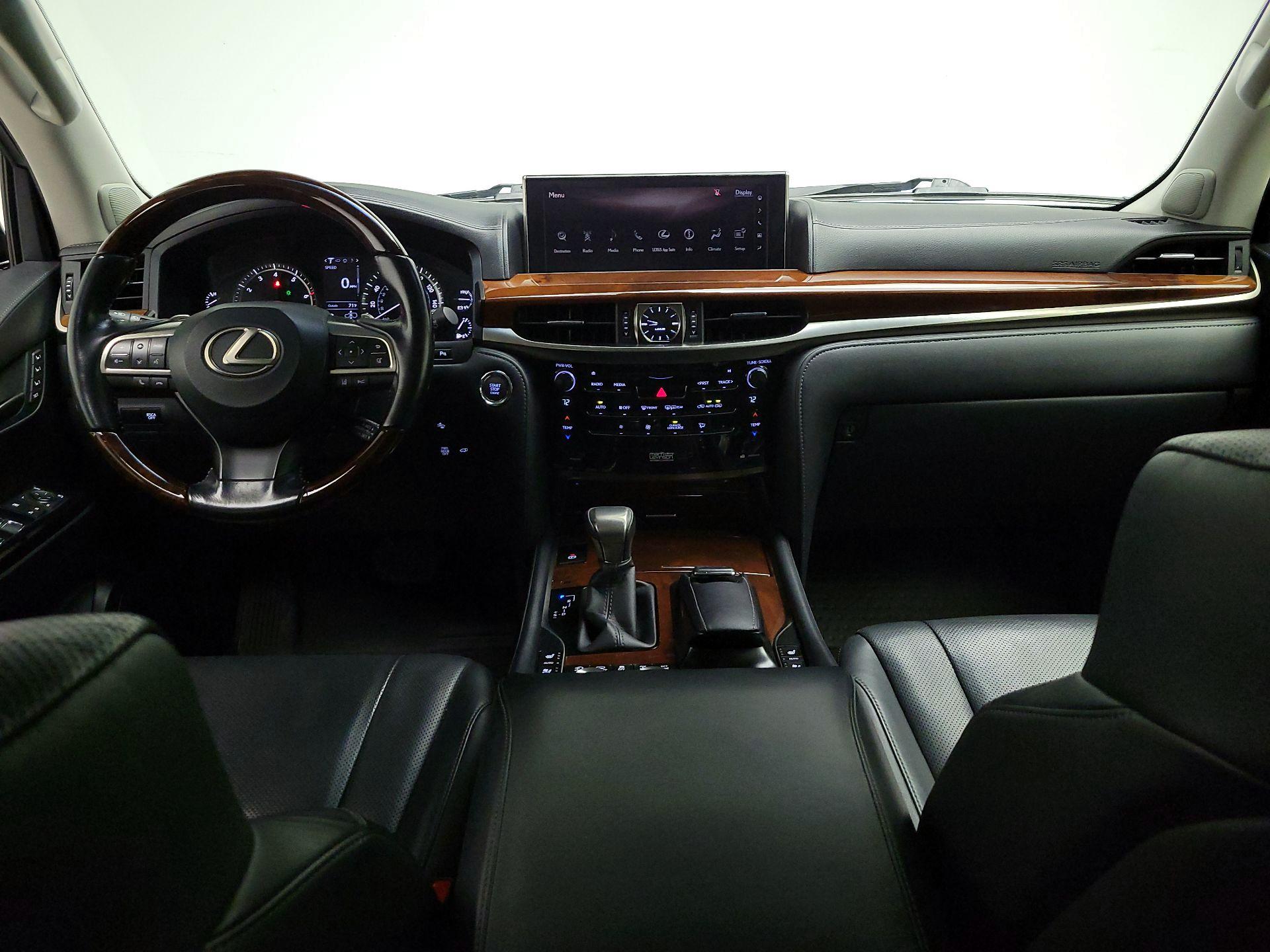 Thumbnail: 2017 Lexus LX - 9