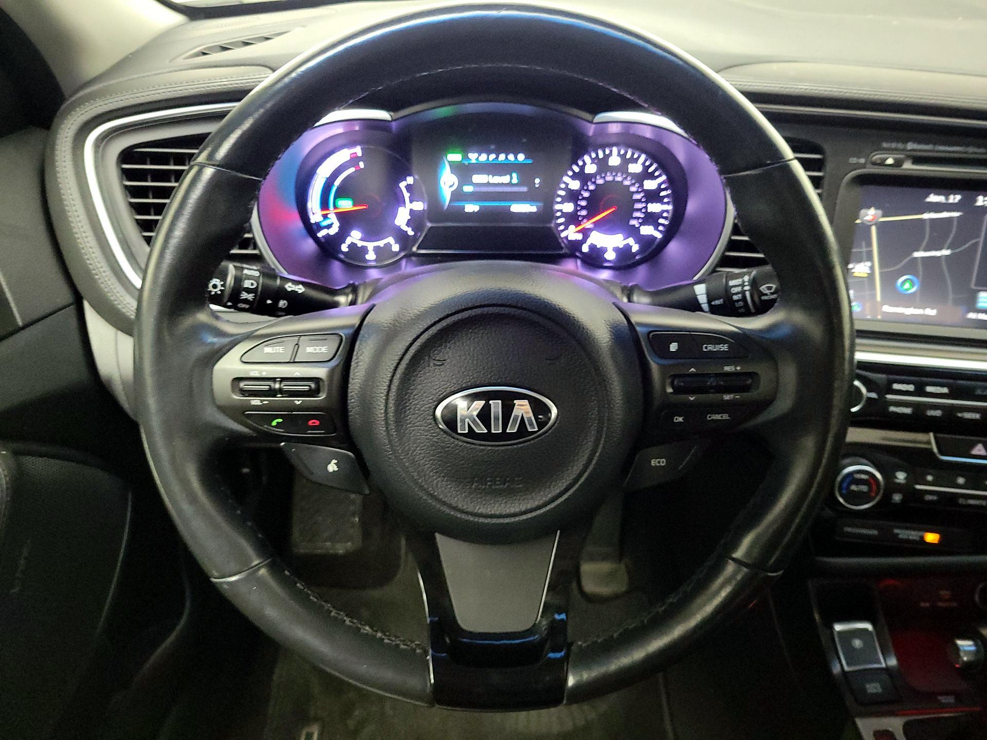 Thumbnail: 2015 Kia Optima - 10