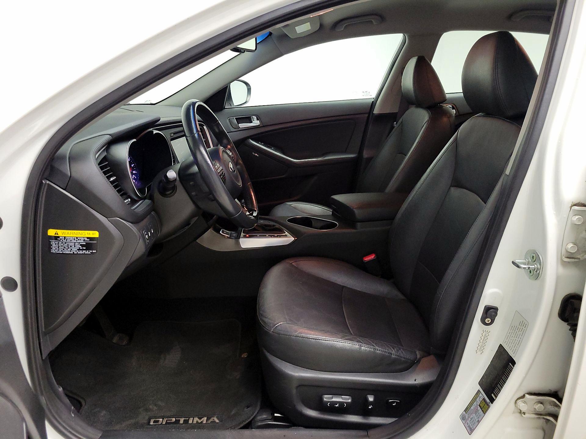 Thumbnail: 2015 Kia Optima - 11