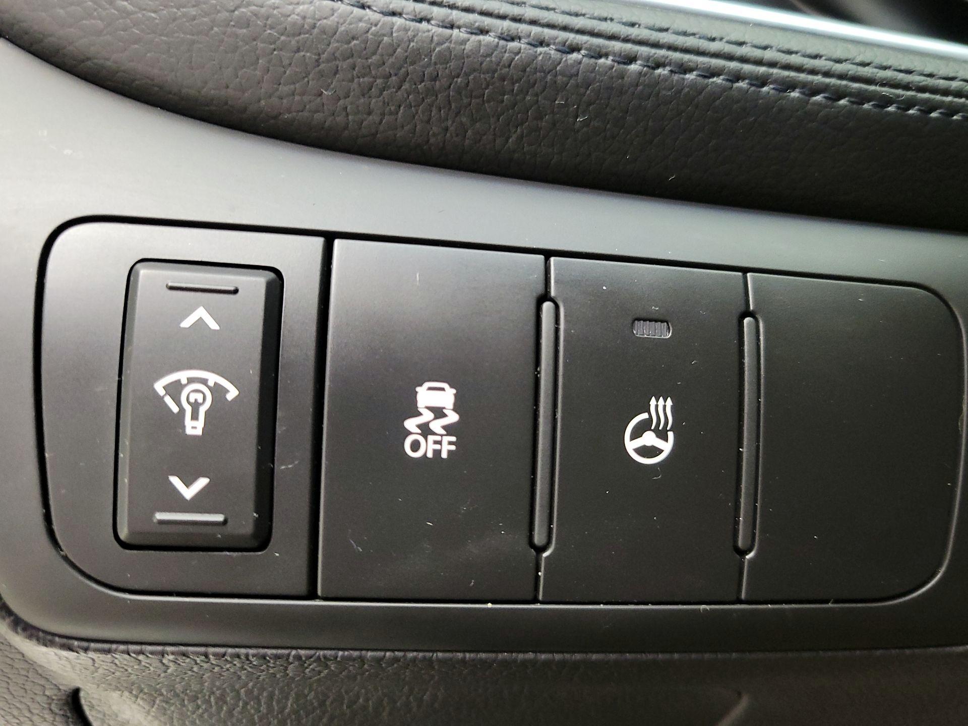 Thumbnail: 2015 Kia Optima - 13