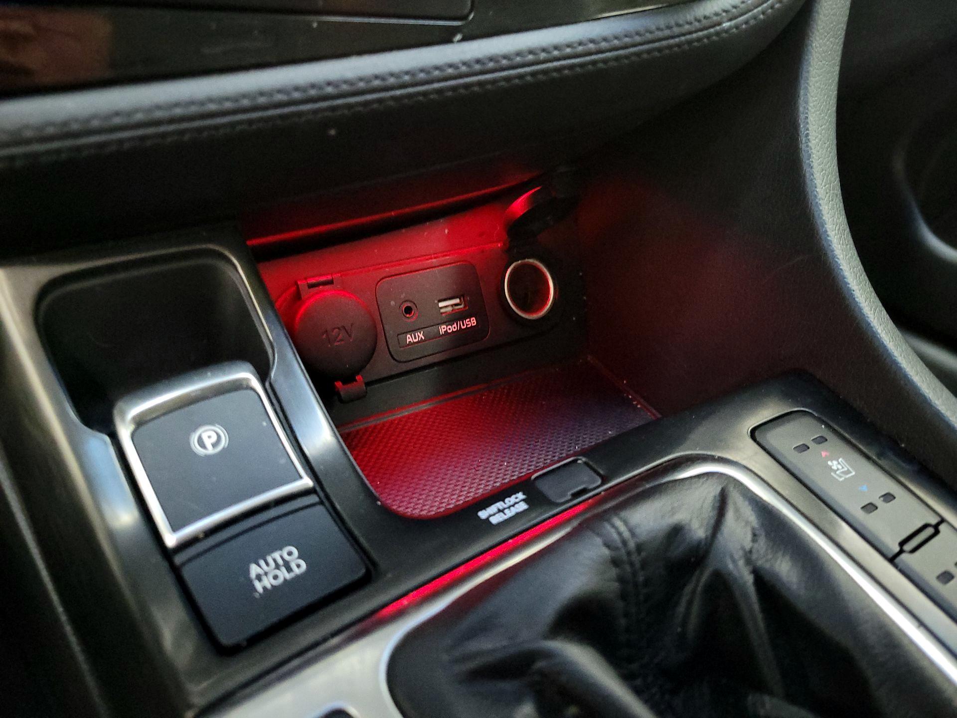 Thumbnail: 2015 Kia Optima - 19