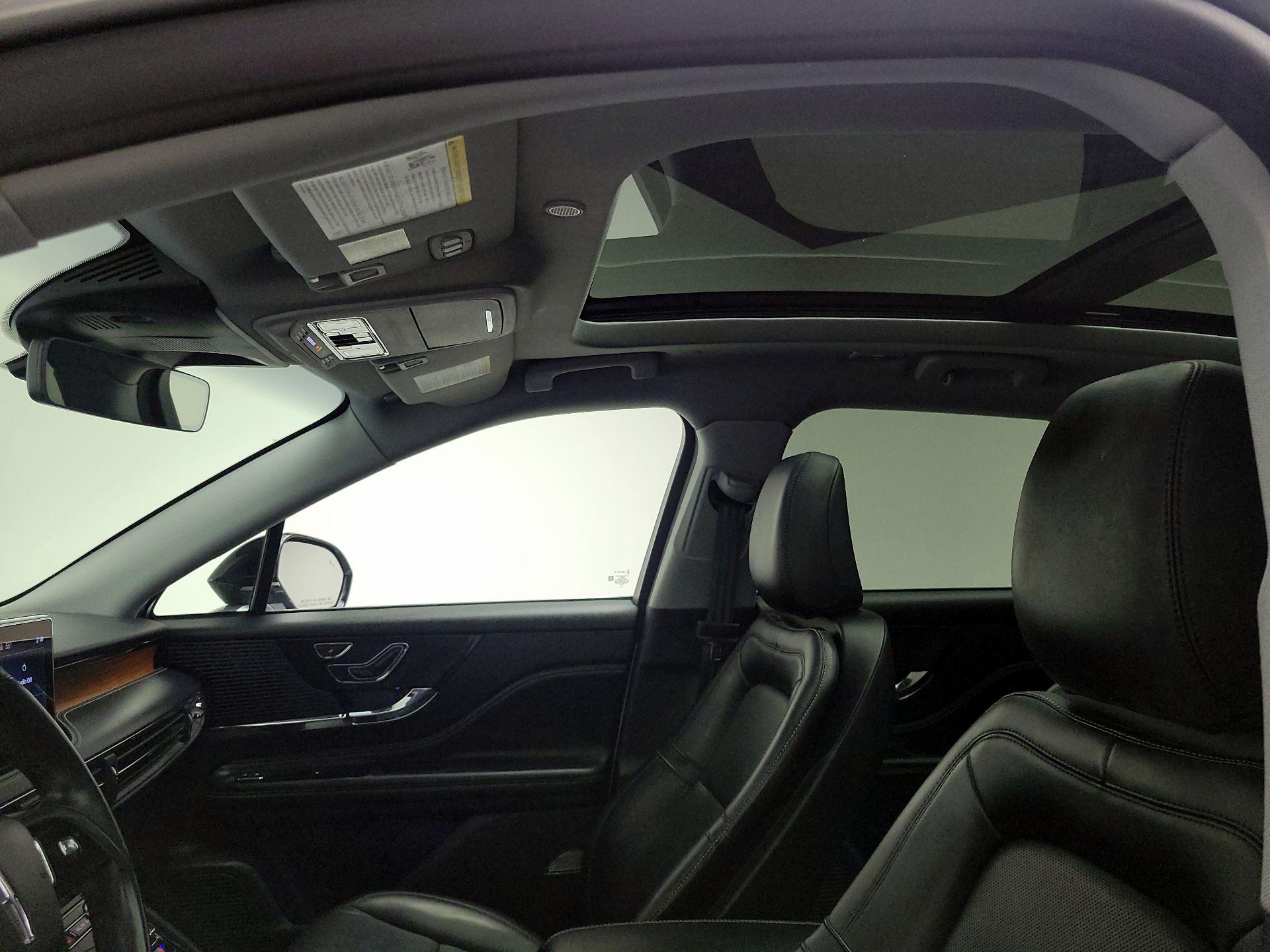 Thumbnail: 2022 Lincoln Corsair - 20