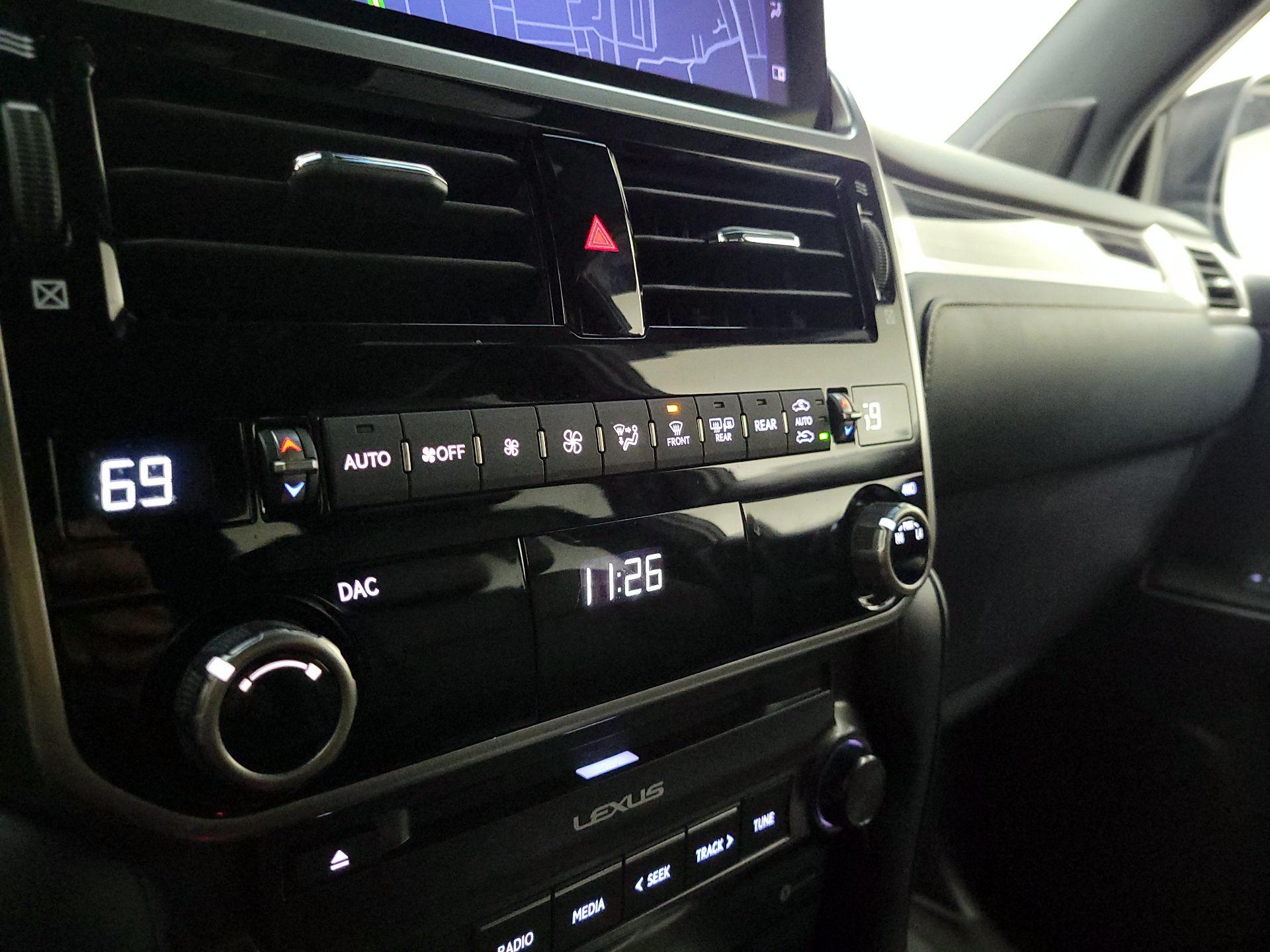 Thumbnail: 2022 Lexus GX - 17