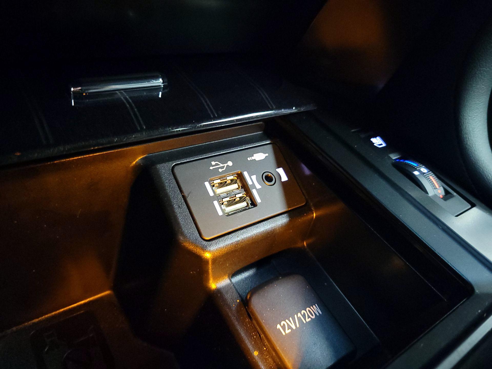 Thumbnail: 2022 Lexus GX - 19