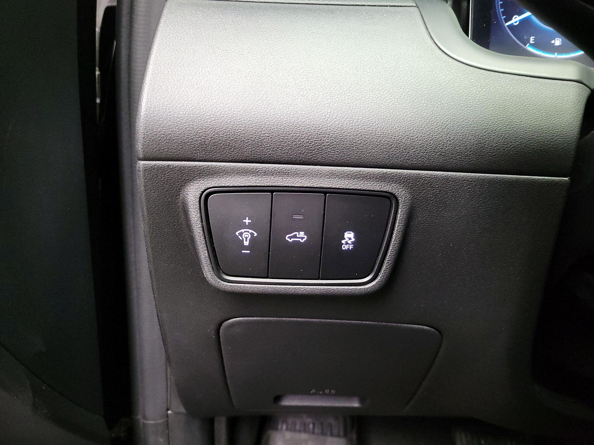 Thumbnail: 2022 Hyundai Santa Cruz - 13