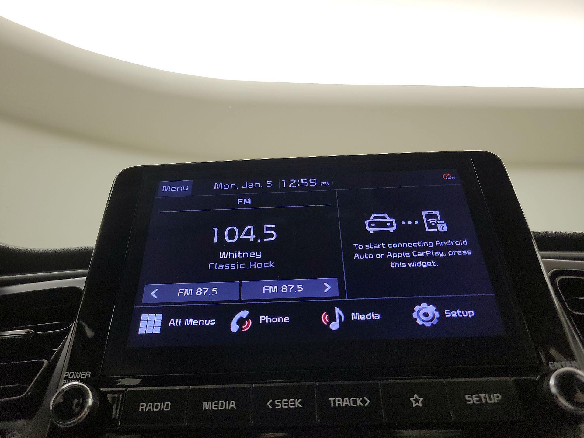 Thumbnail: 2022 Kia Rio - 15