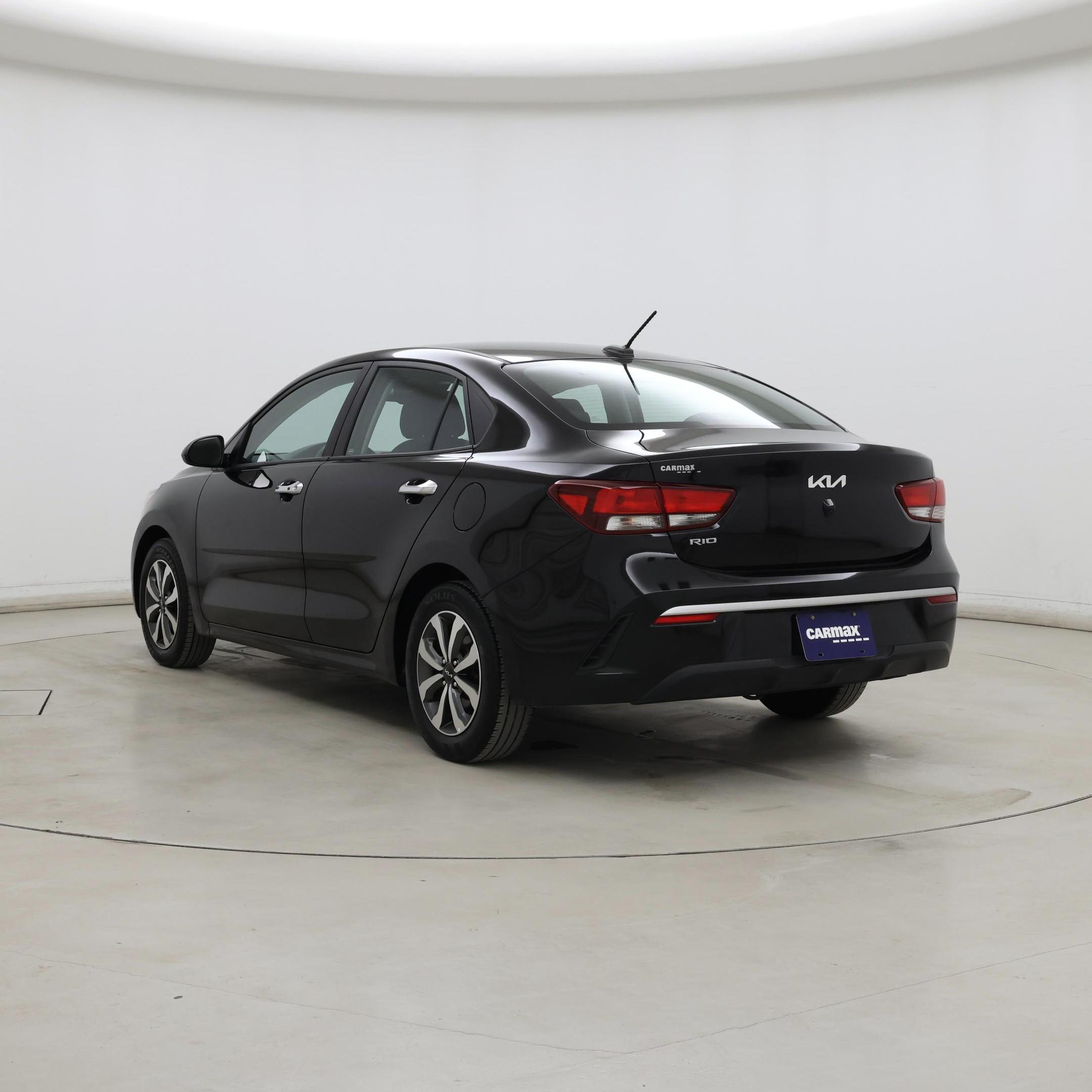 Thumbnail: 2022 Kia Rio - 2