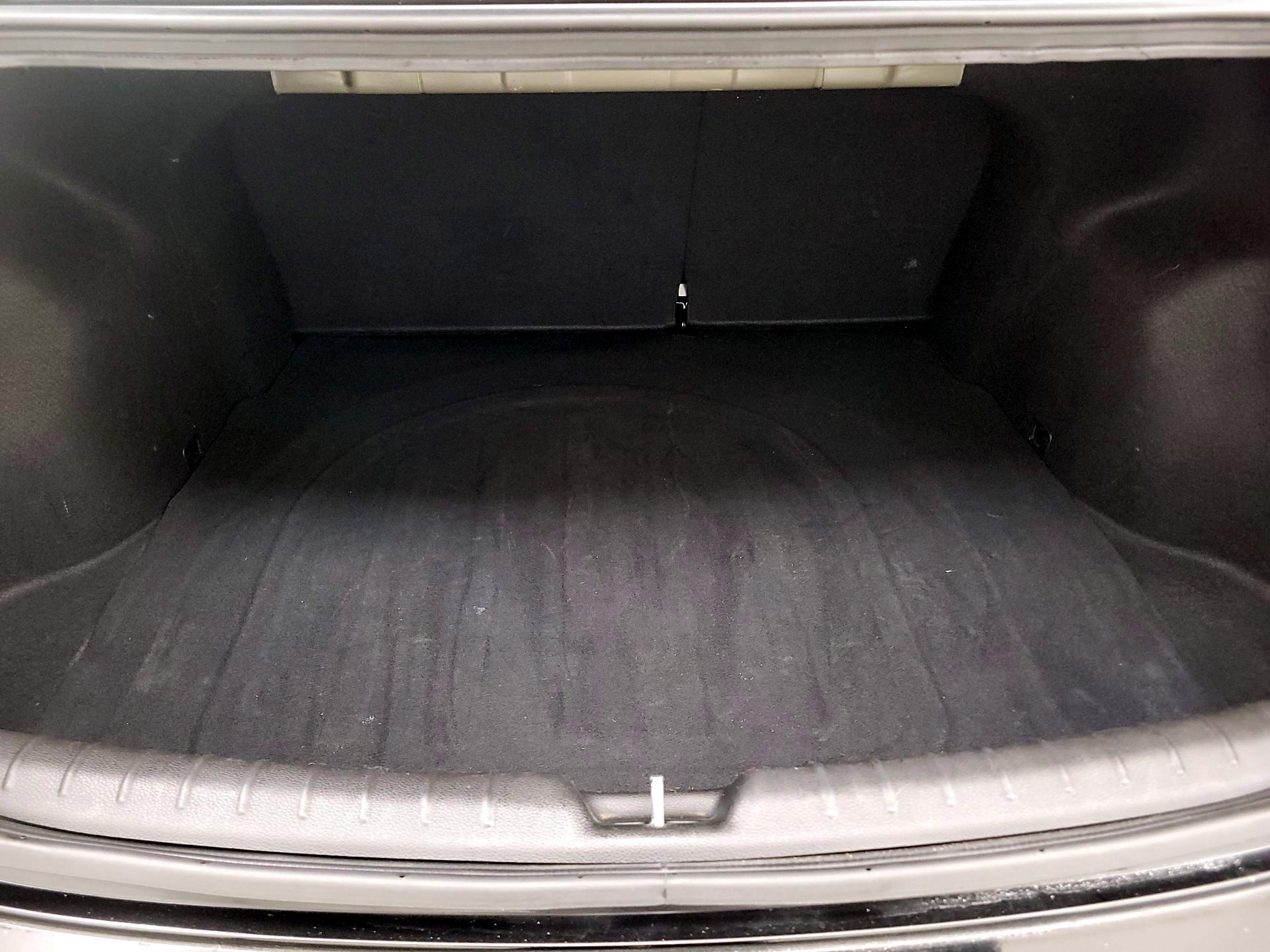 Thumbnail: 2022 Kia Rio - 20