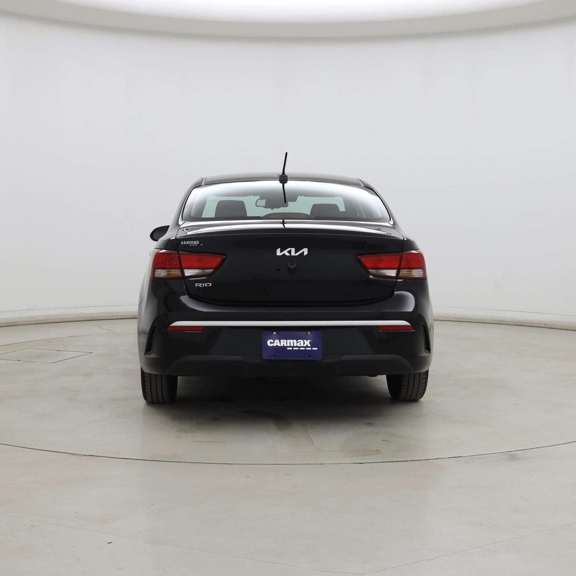 Thumbnail: 2022 Kia Rio - 6