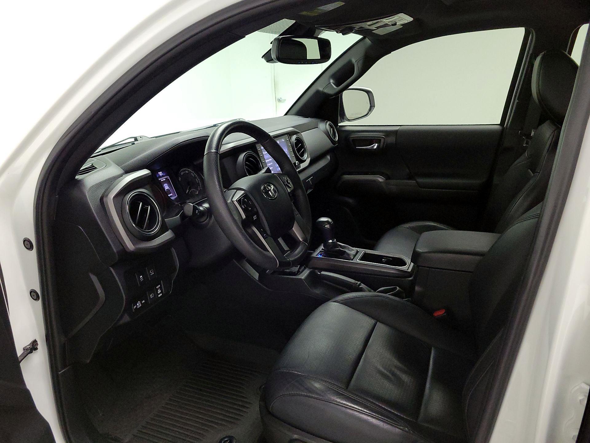 Thumbnail: 2023 Toyota Tacoma - 11