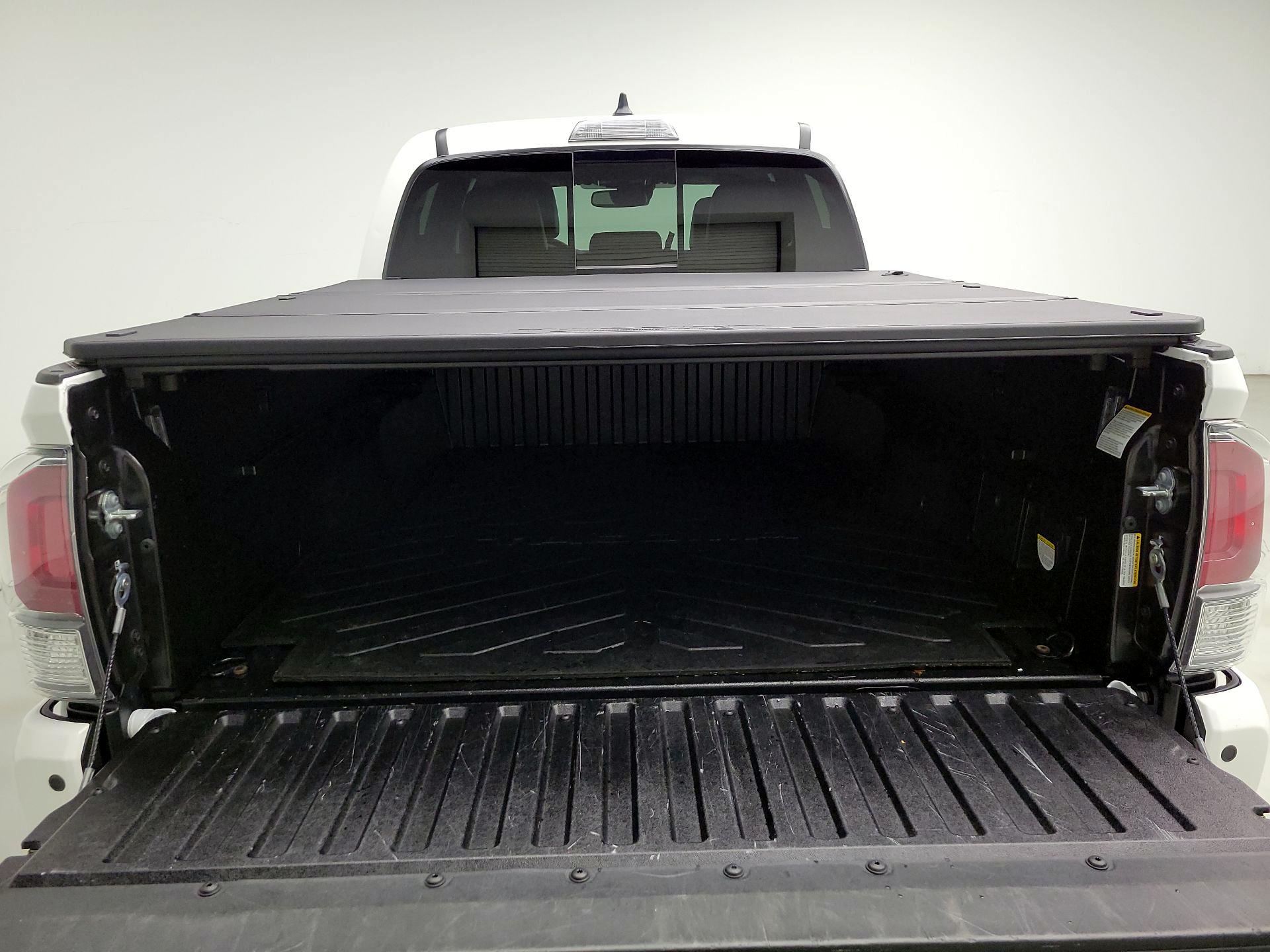 Thumbnail: 2023 Toyota Tacoma - 19