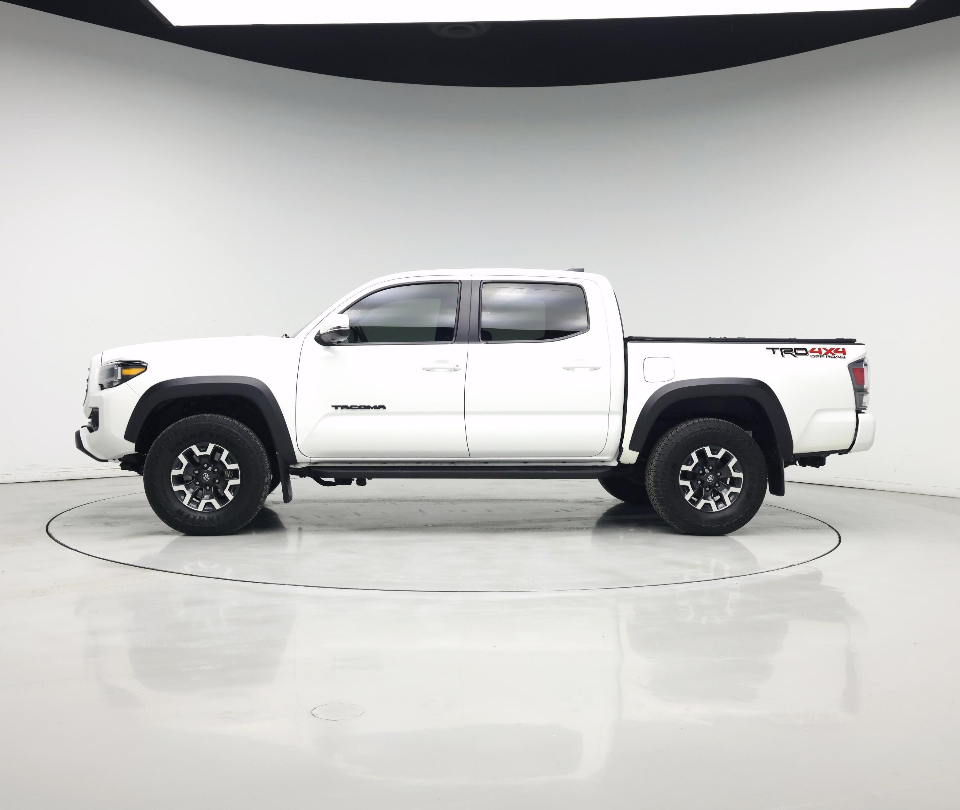 Thumbnail: 2023 Toyota Tacoma - 3