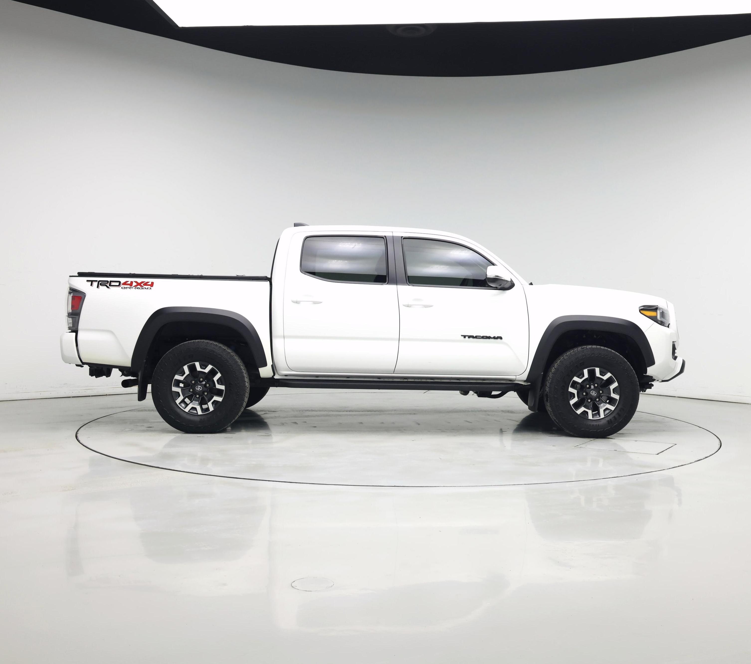 Thumbnail: 2023 Toyota Tacoma - 7