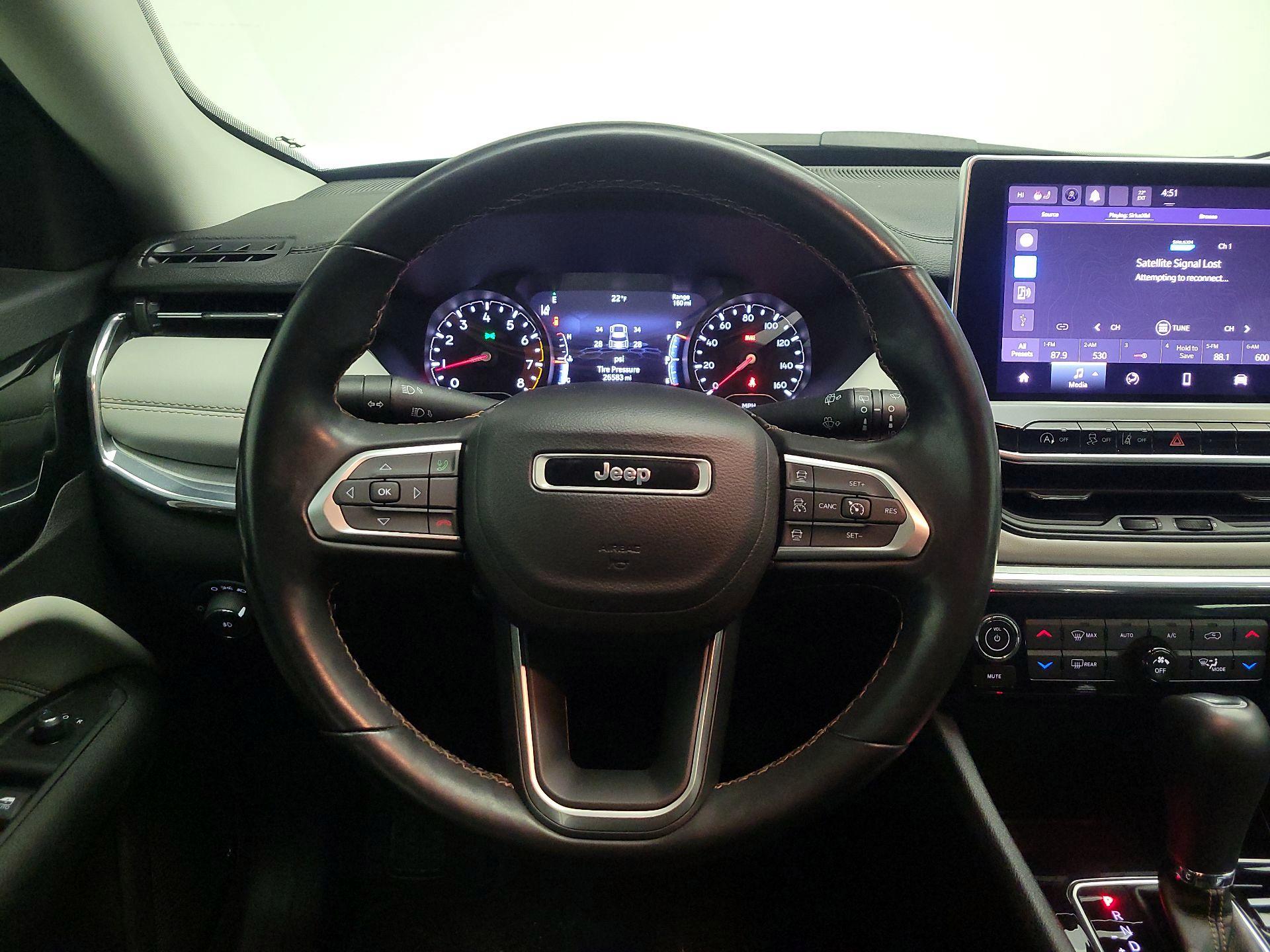 Thumbnail: 2022 Jeep Compass - 10