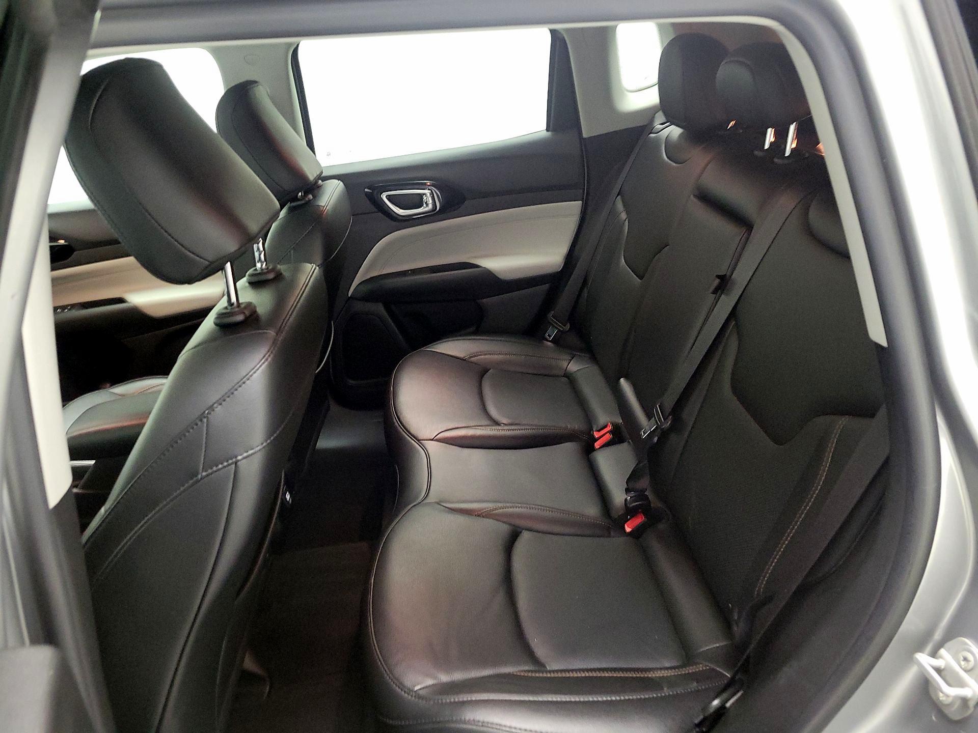 Thumbnail: 2022 Jeep Compass - 19