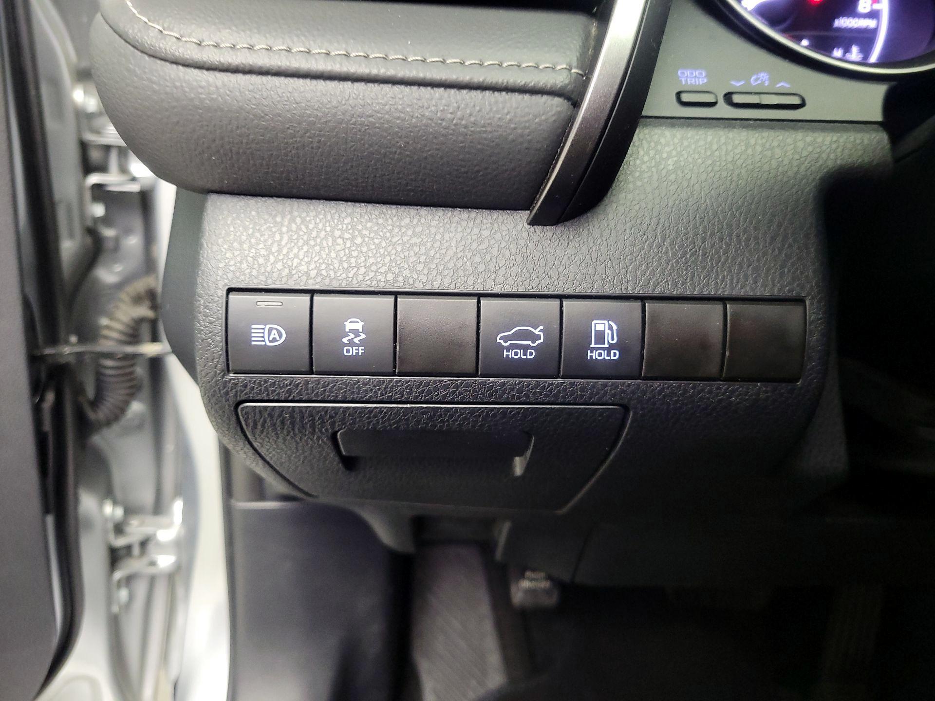 Thumbnail: 2024 Toyota Camry - 13