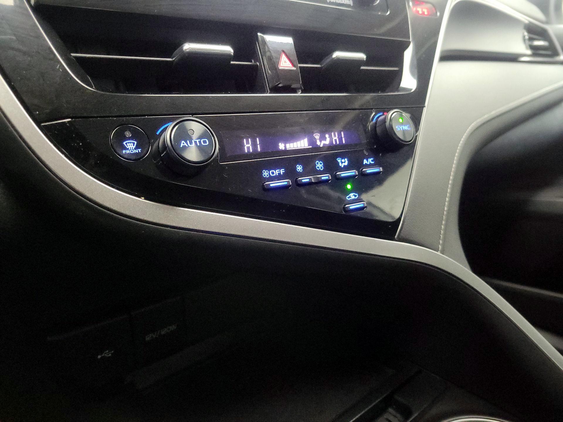 Thumbnail: 2024 Toyota Camry - 16