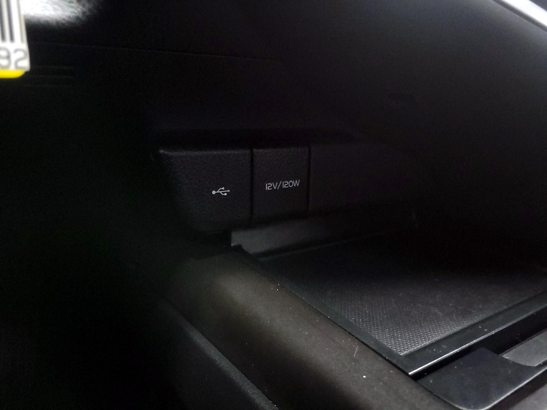 Thumbnail: 2024 Toyota Camry - 18