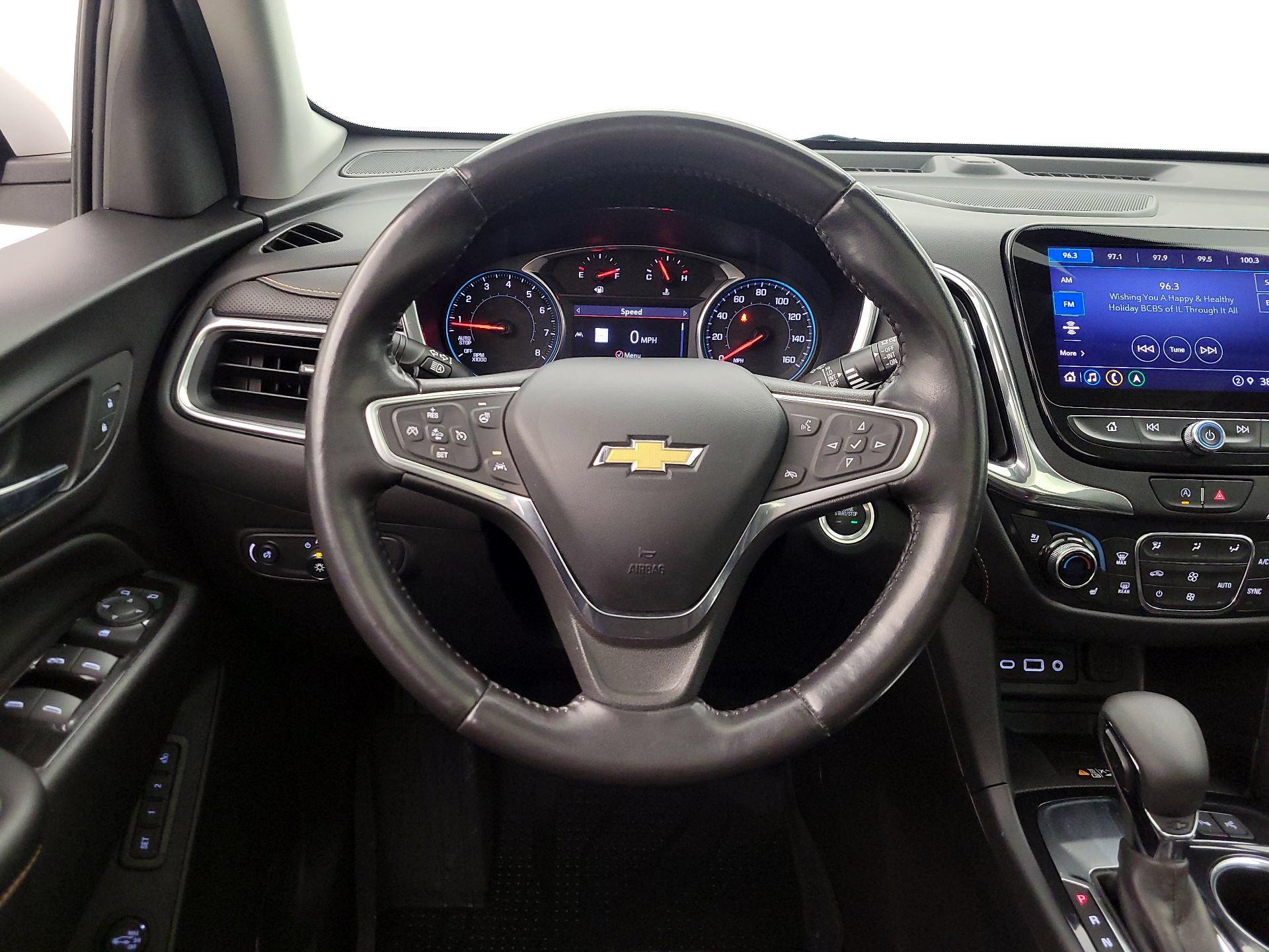 Thumbnail: 2022 Chevrolet Equinox - 10