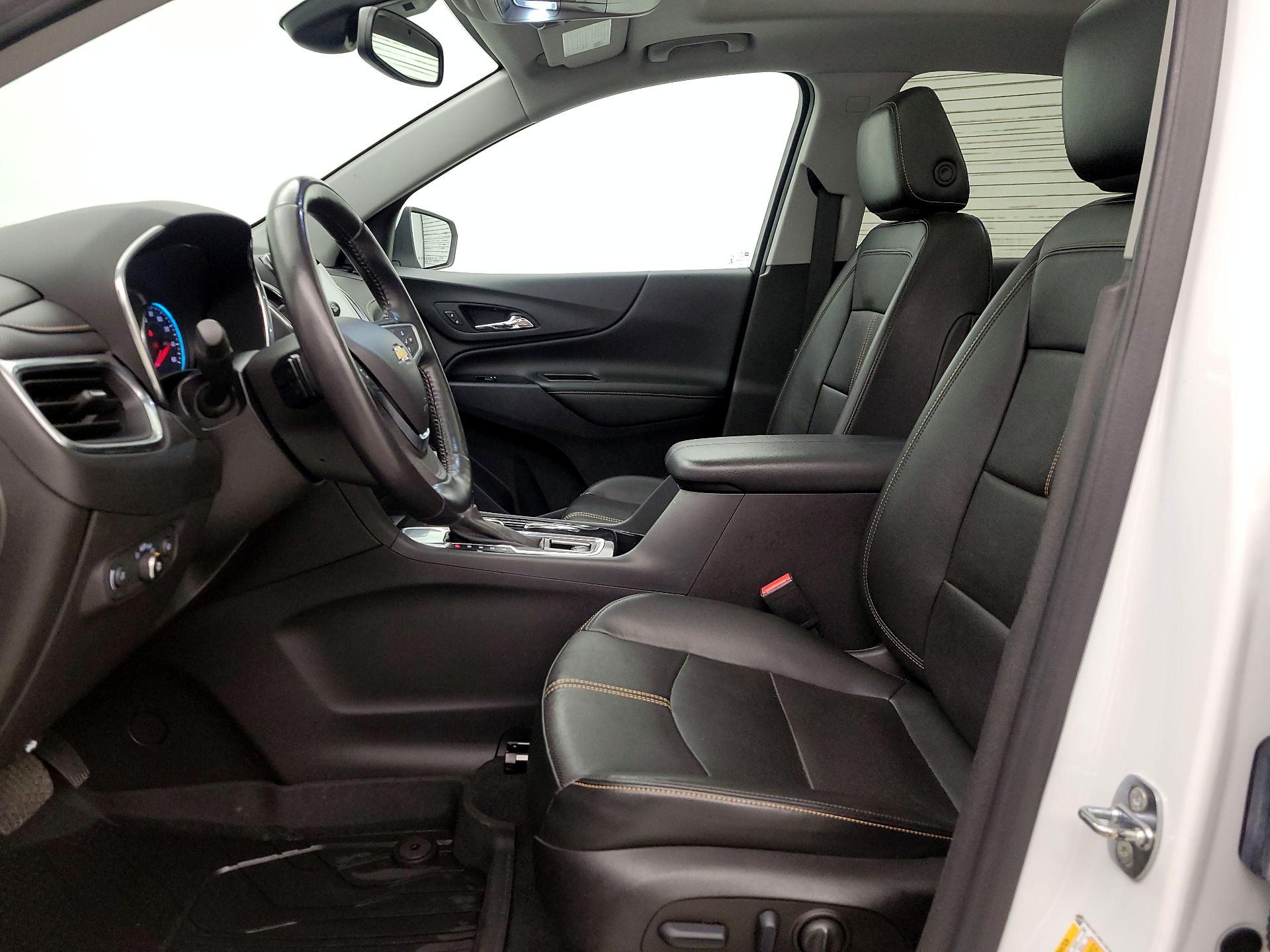 Thumbnail: 2022 Chevrolet Equinox - 11